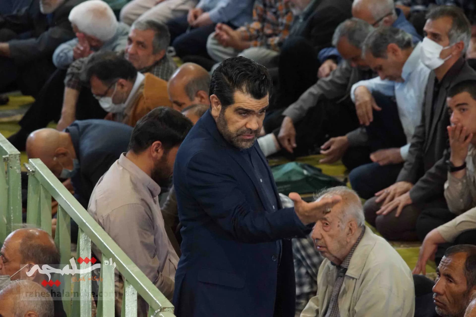 آخرین نمازجمعه ماه مبارک رمضان در تهران برگزار شد +تصاویر — تصویر 25
