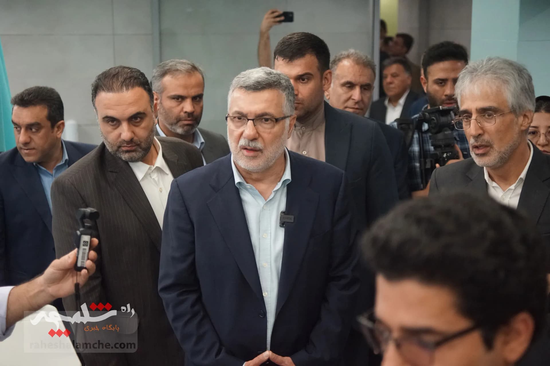 حضور ظفرقندی در بیمارستان امیراعلم تهران+ تصاویر — تصویر 66