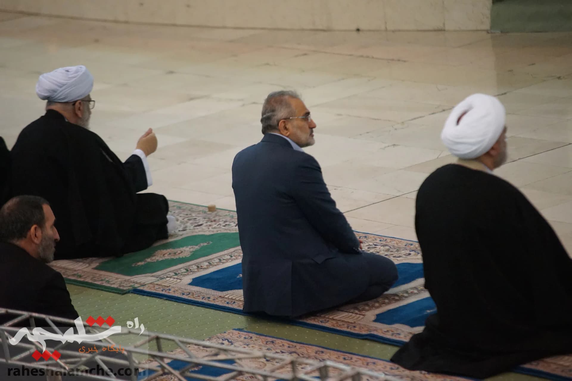 حاشیههای امروز نمازجمعه تهران +تصاویر — تصویر 24