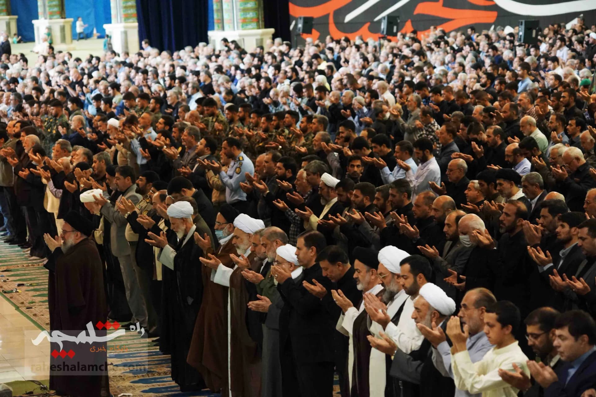 نماز جمعه امروز تهران(27 مرداد) برگزار شد +تصاویر — تصویر 77
