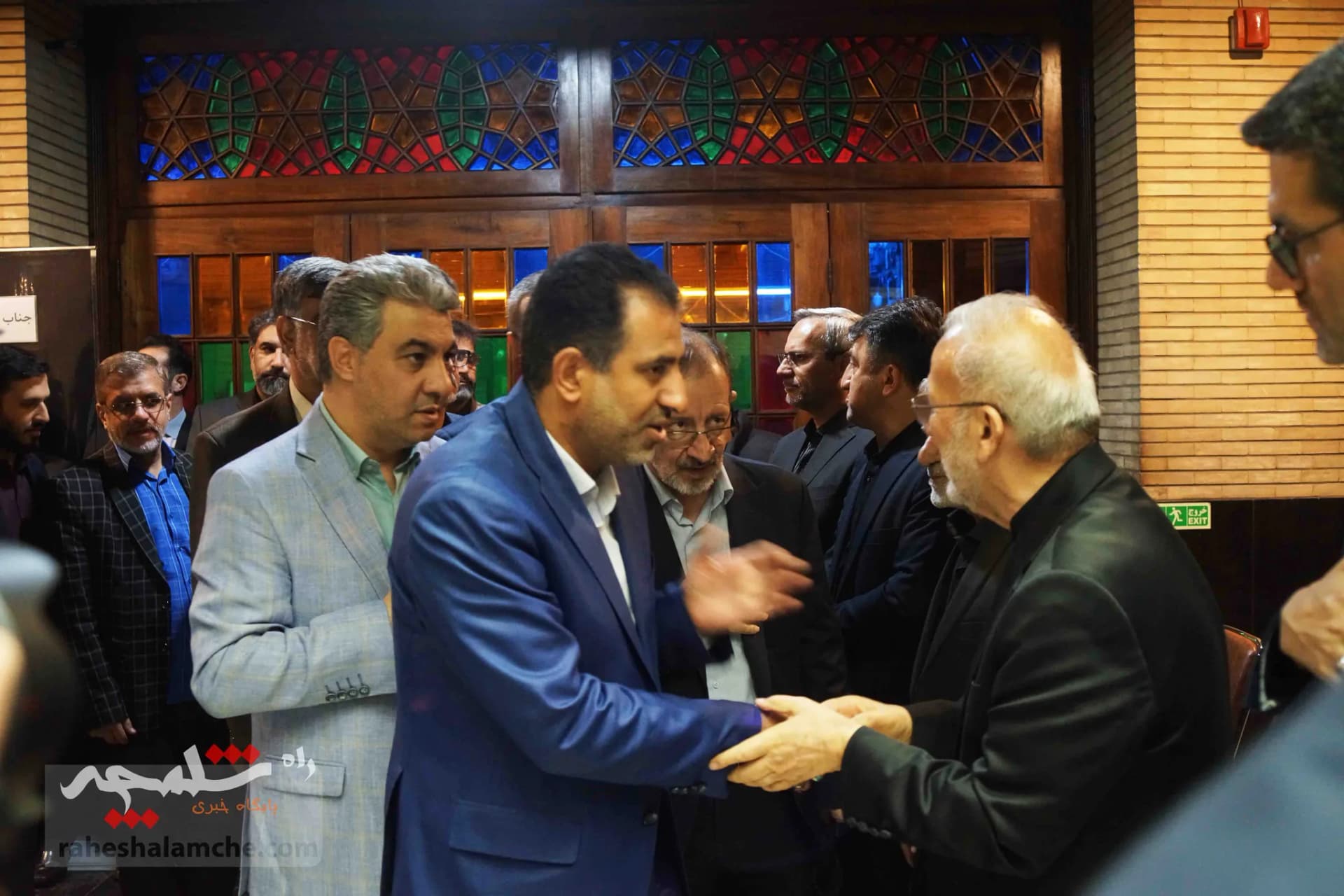 مراسم ختم مادر همسر منوچهر متکی چه خبر بود؟ +تصاویر کامل — تصویر 54