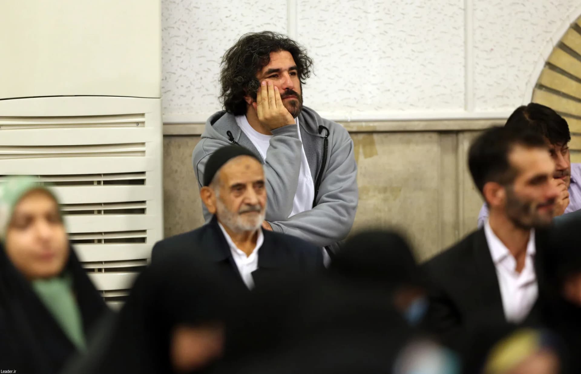 دیدار شاعران با رهبر انقلاب +تصاویر2 — تصویر 25