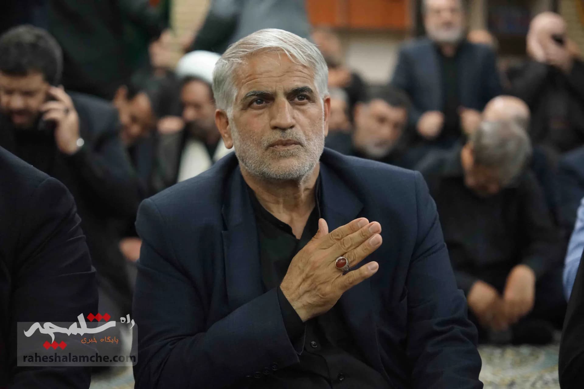 احمدینژادیها برای ختم همسر مرتضی تمدن سنگ تمام گذاشتند +تصاویر — تصویر 71