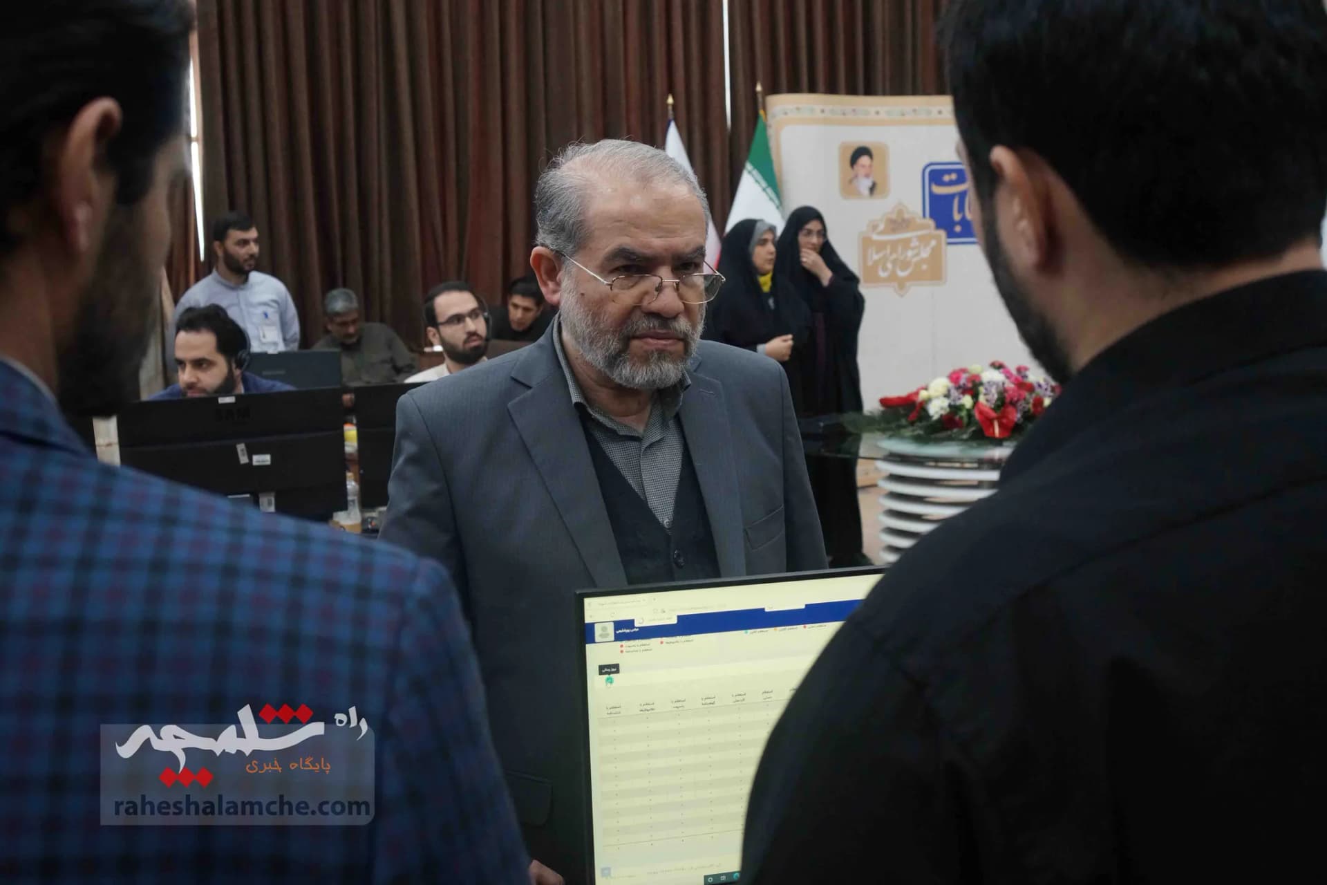 روز انتخابات در شورای نگهبان چه خبر بود؟ +تصاویر — تصویر 20