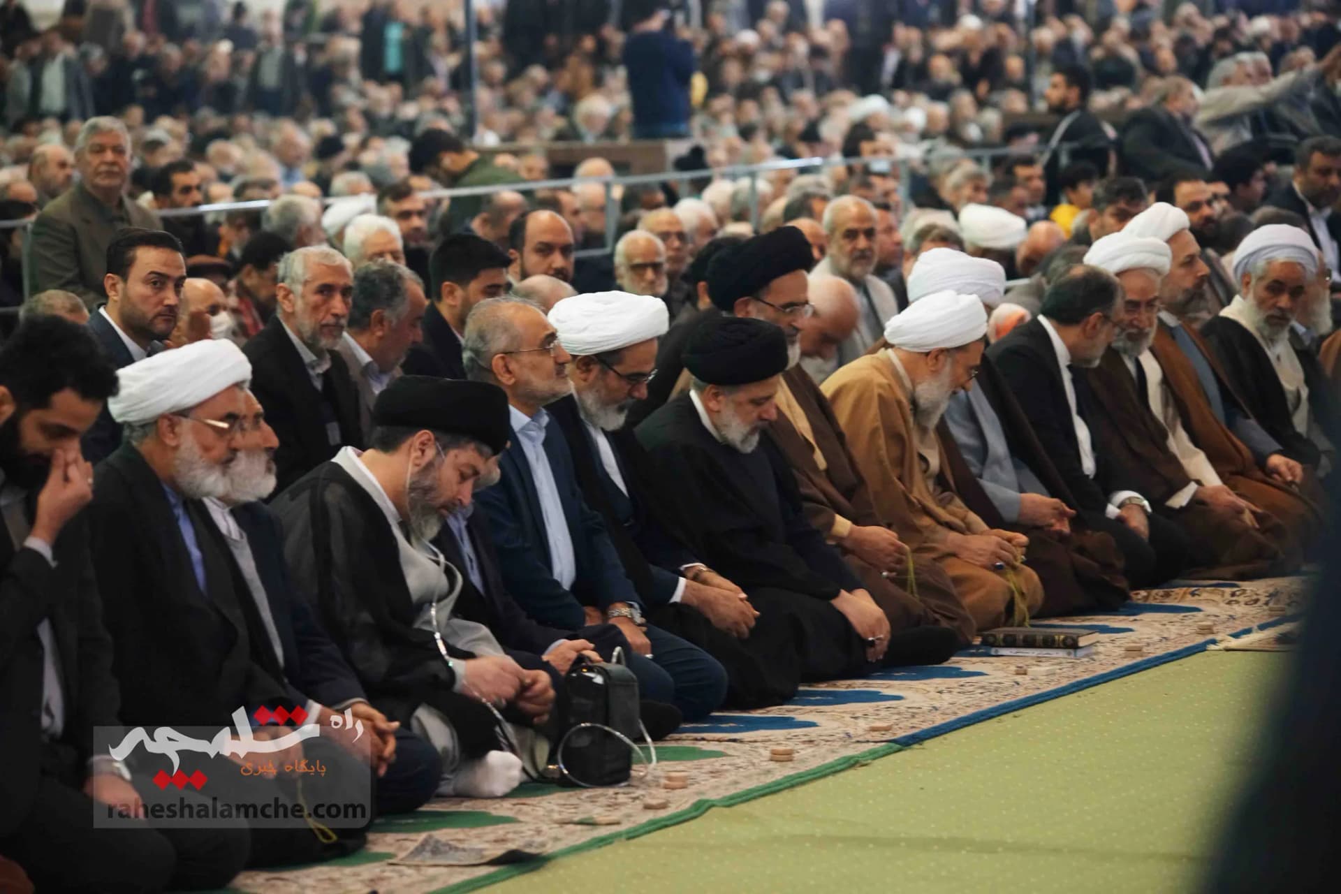 اولین نمازجمعه امسال در ماه مبارک رمضان +تصاویر — تصویر 11