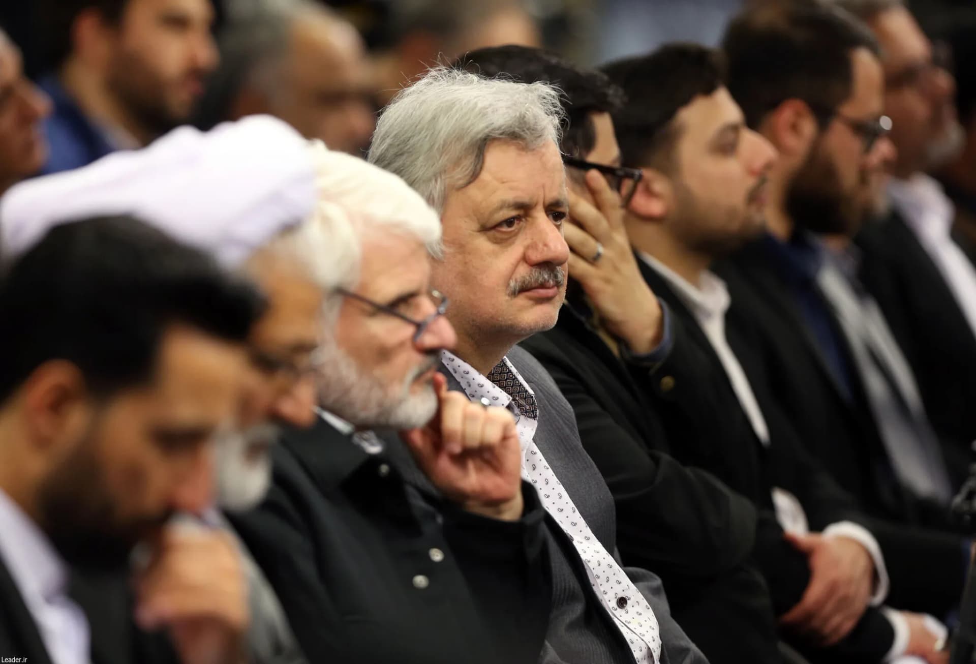 دیدار شاعران با رهبر انقلاب +تصاویر2 — تصویر 47