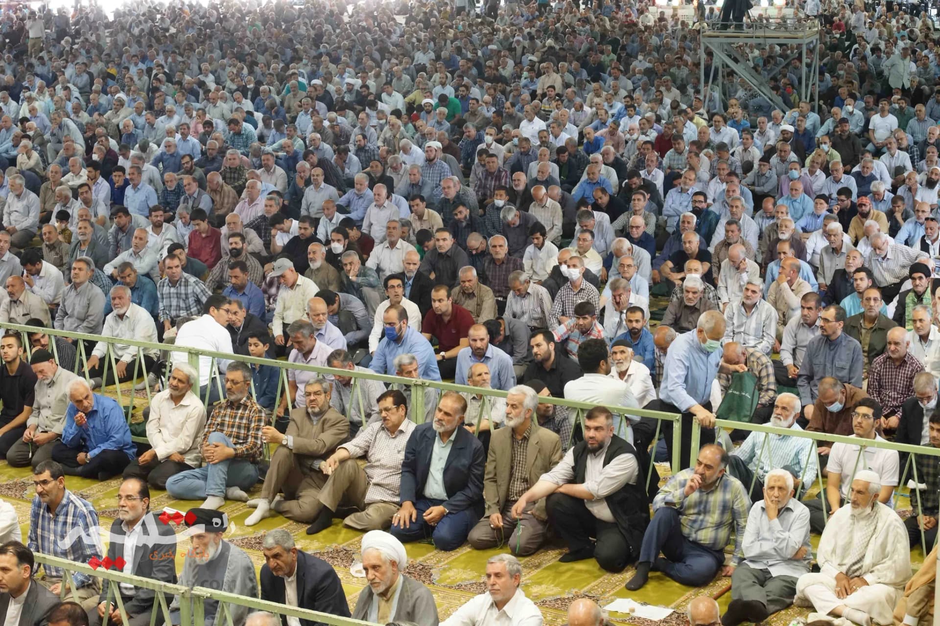 تصاویر امروز نماز جمعه تهران به امامت آیتالله خاتمی — تصویر 25