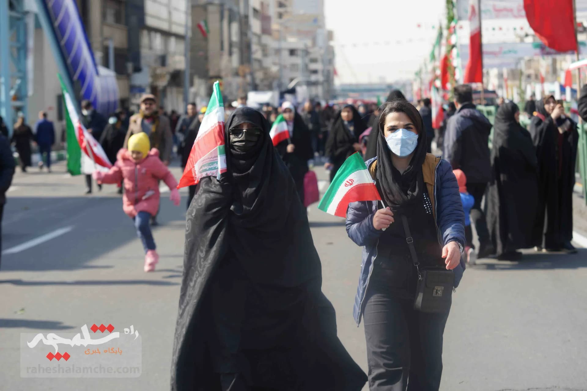 خروش ملت استوار ایران اسلامی در جشن ۴۴سالگی انقلاب اسلامی +تصاویر — تصویر 66