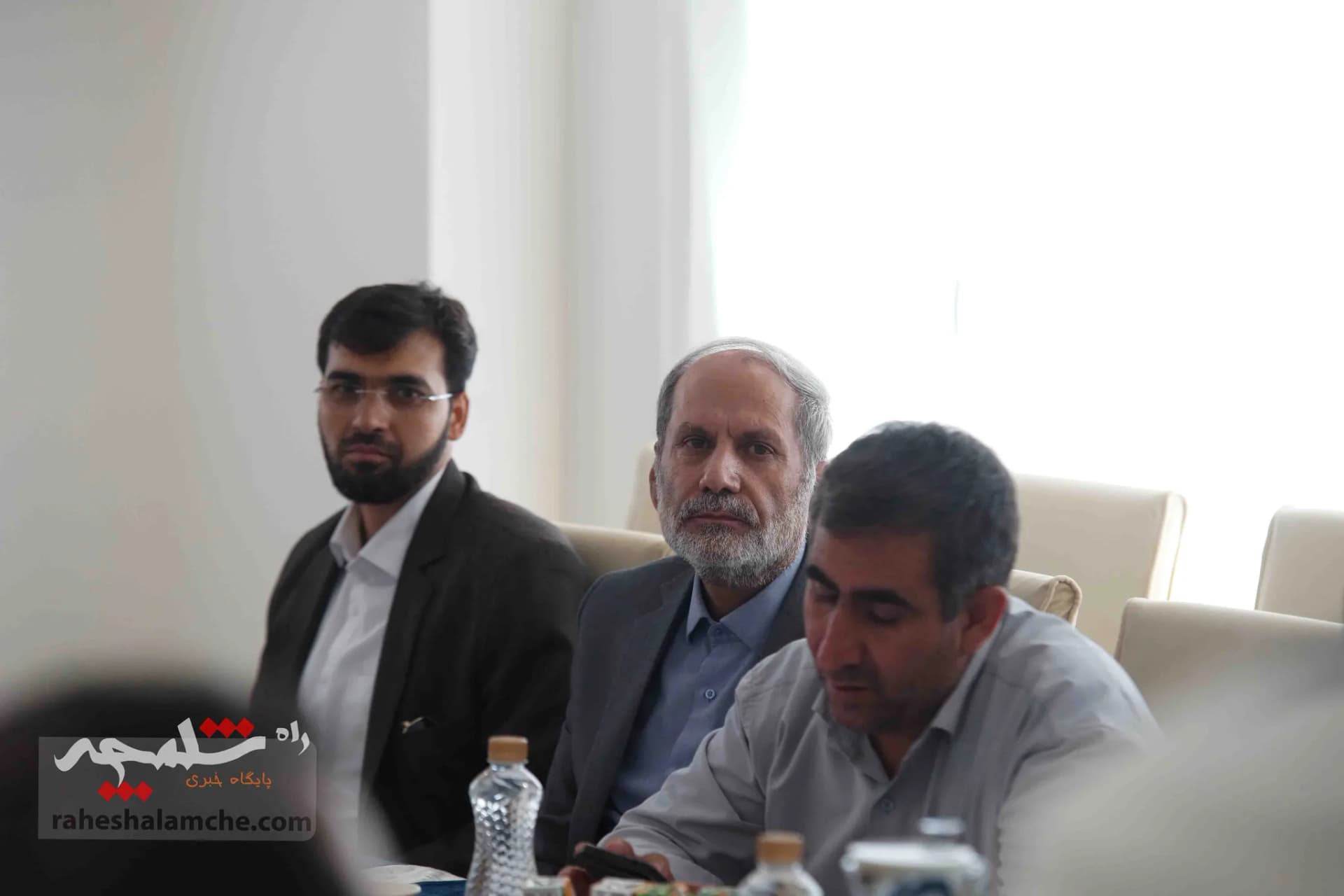نشست ستاد انتخاباتی زاکانی در امور بینالملل و ایرانیان خارج از کشور +تصاویر — تصویر 16