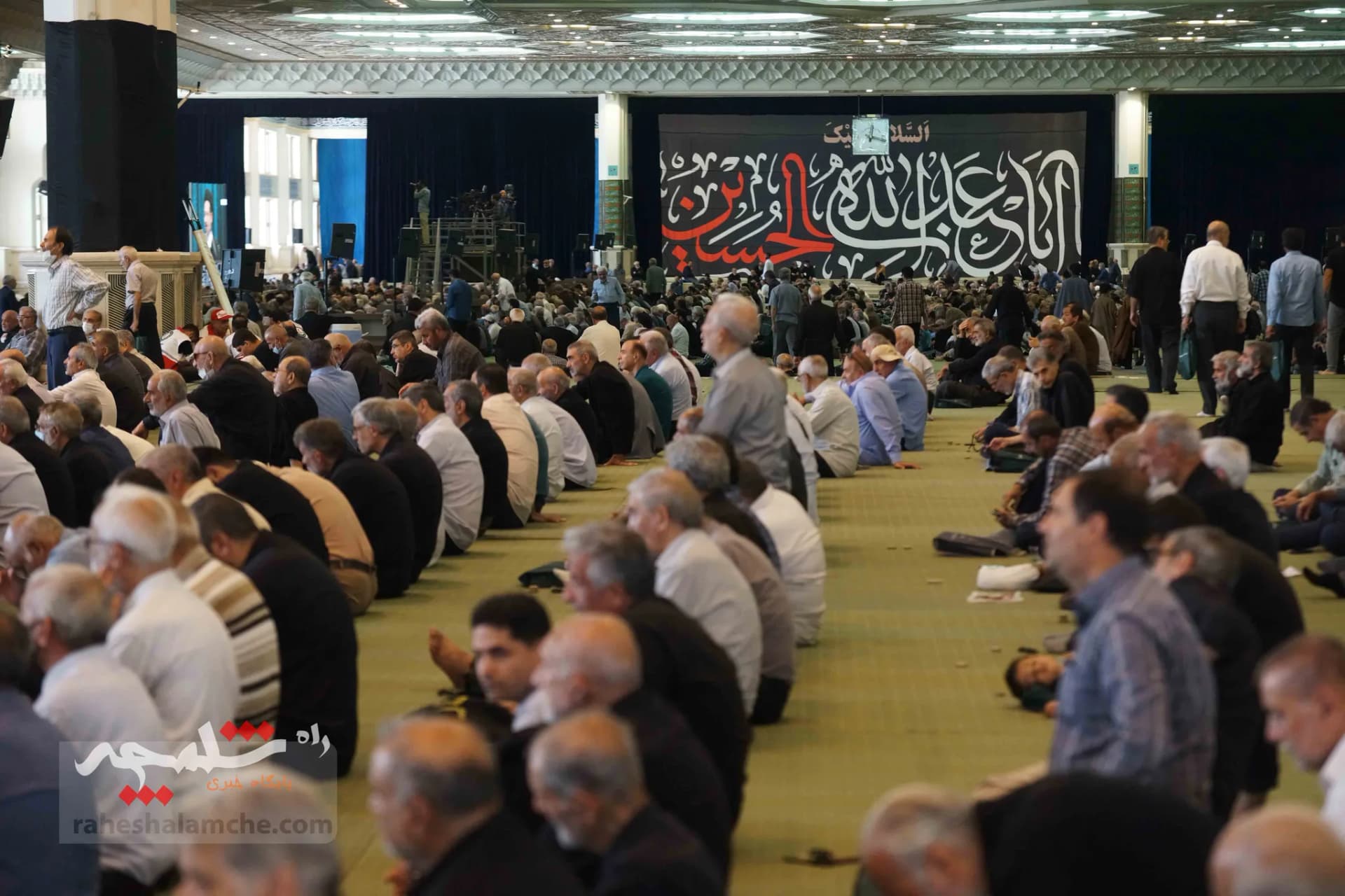 نماز جمعه امروز تهران( 17 شهریور 1402) برگزار شد +تصاویر — تصویر 24
