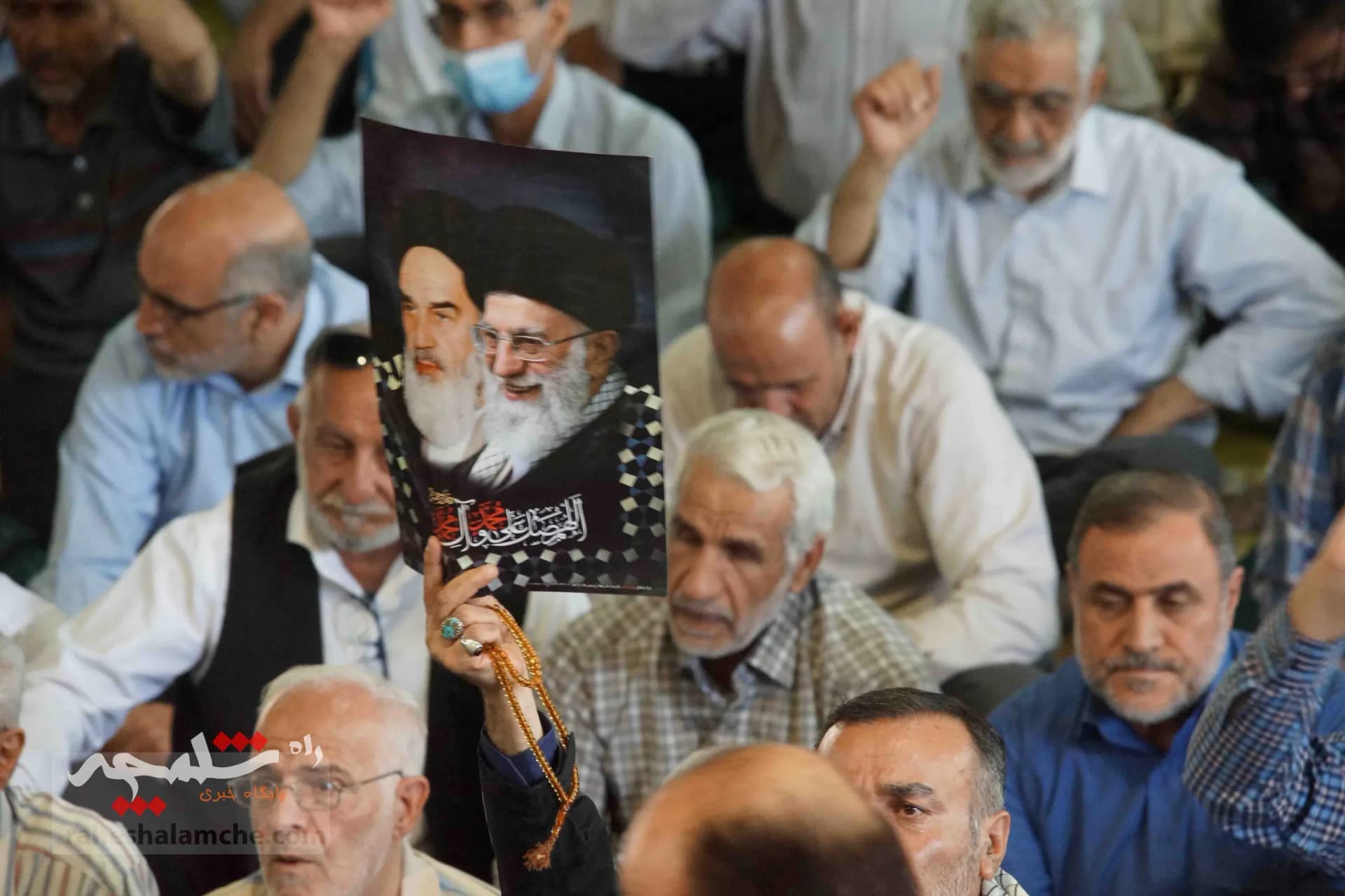 تصاویر امروز نماز جمعه تهران به امامت آیتالله خاتمی — تصویر 32