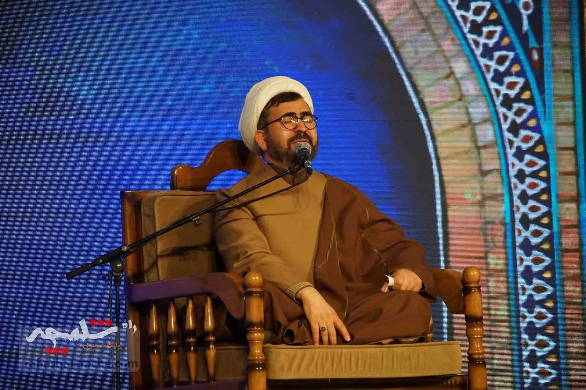 مراسم اولین شب از لیالی قدر برگزار شد — تصویر 56
