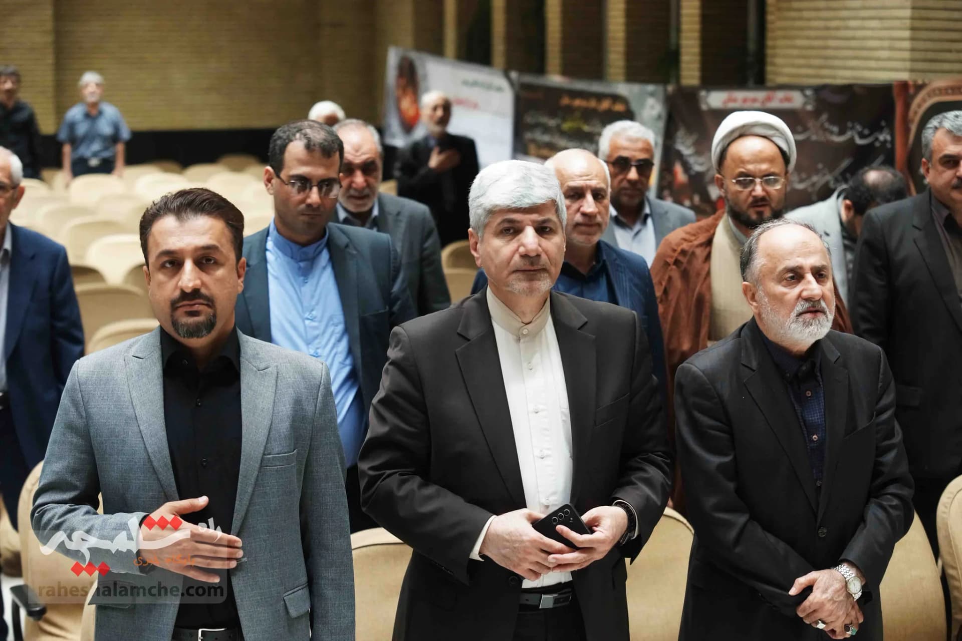 مراسم ختم مادر همسر منوچهر متکی چه خبر بود؟ +تصاویر کامل — تصویر 160