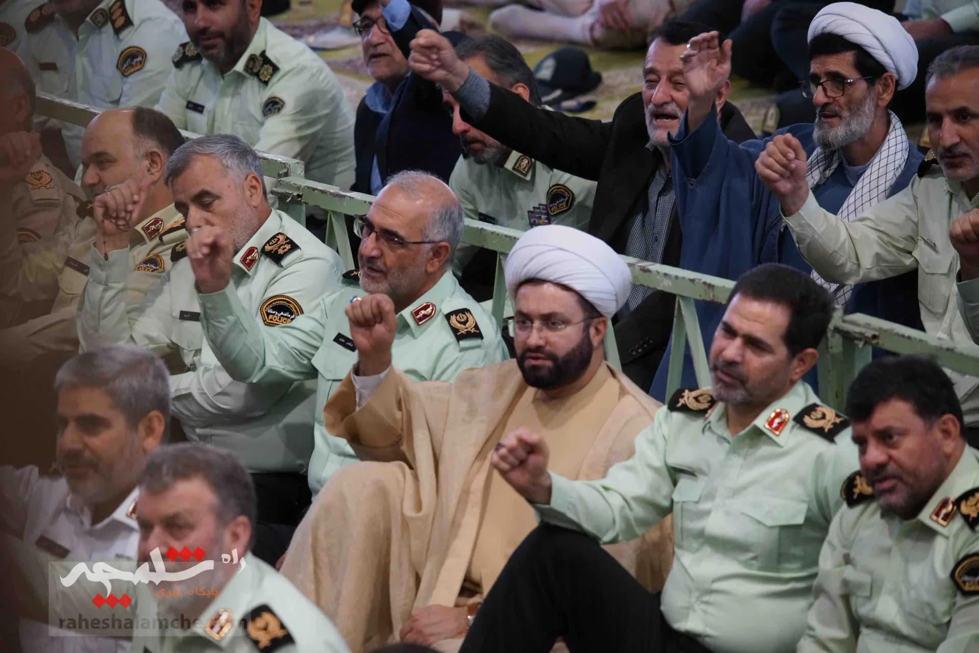 گزارش تصویری نمازجمعه تهران در هفته نیروی انتظامی — تصویر 20