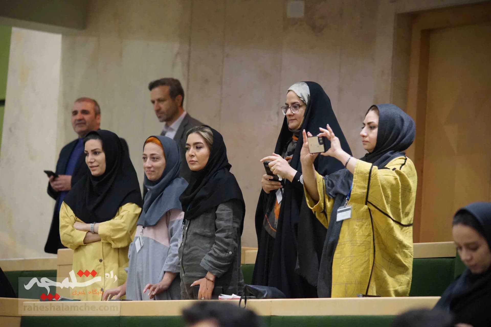 گزارش تصویری راه شلمچه از روند استیضاح وزیر صمت(2) — تصویر 26
