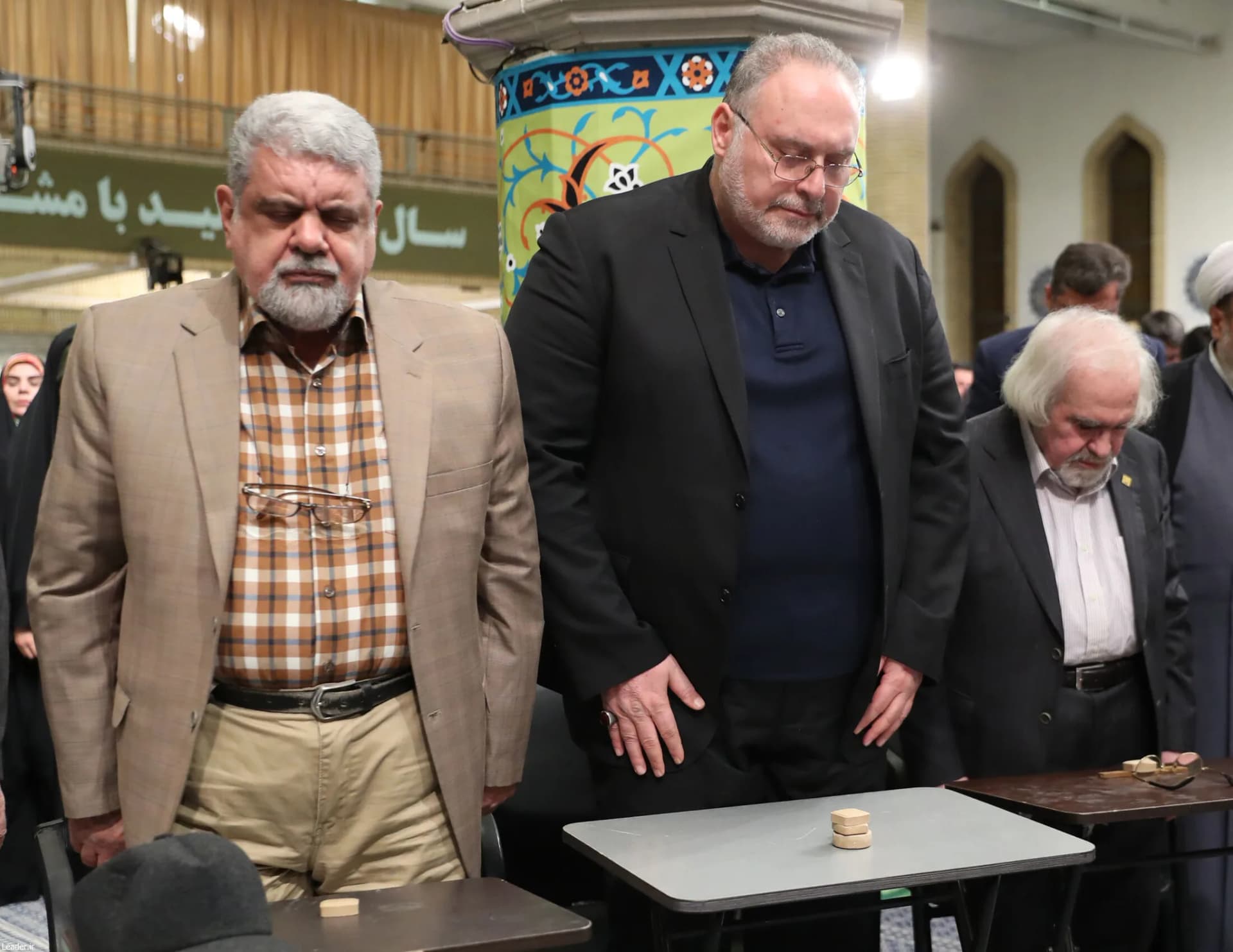 دیدار شاعران با رهبر انقلاب +تصاویر — تصویر 13