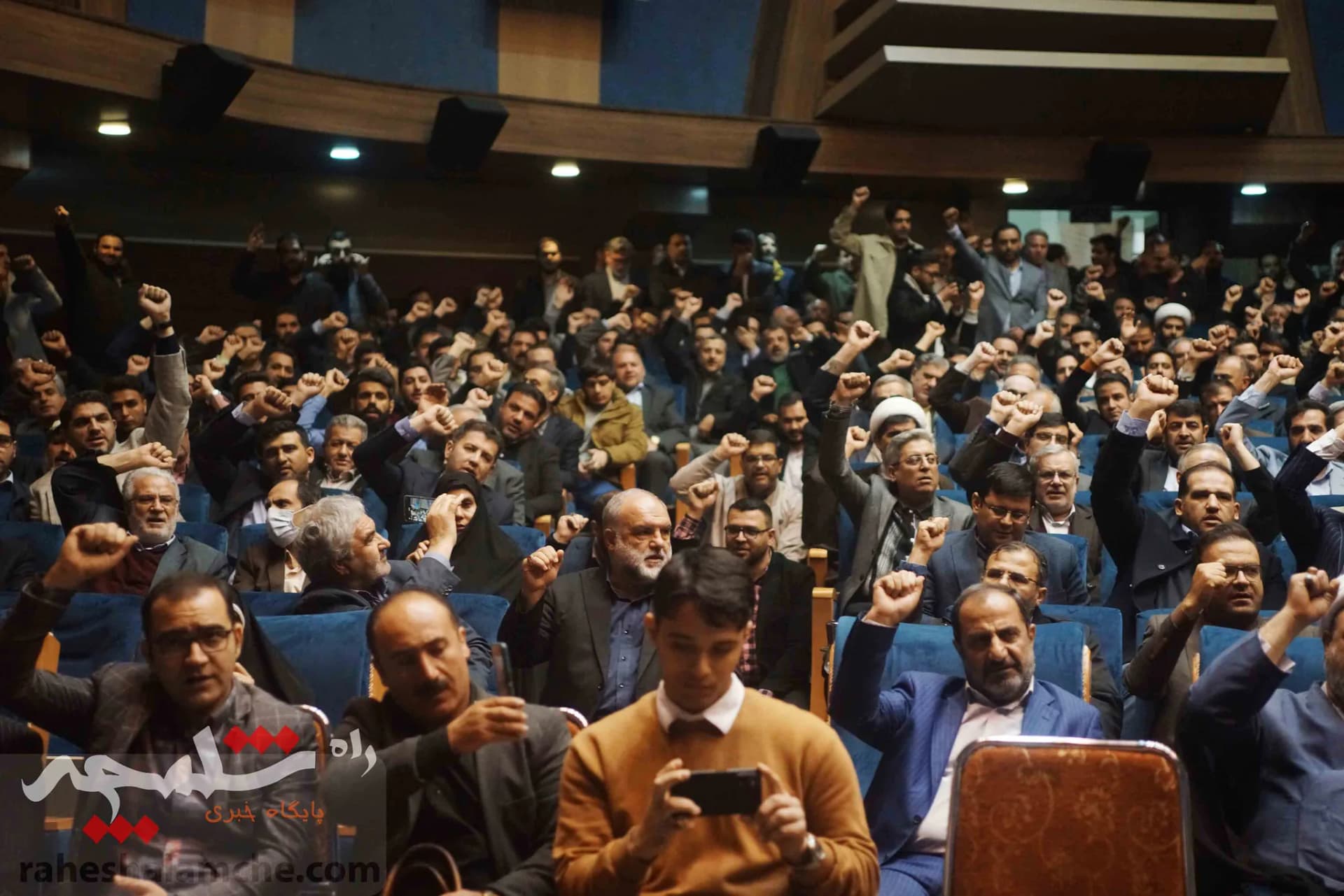 همایش باشکوه شریانیها در «قله نزدیک» +تصاویر — تصویر 31