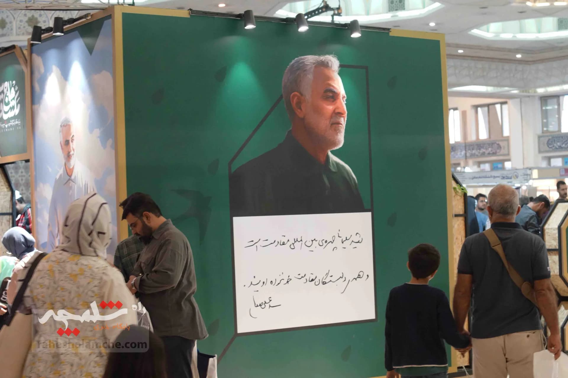 گزارش تصویری متفاوت از نمایشگاه کتاب تهران — تصویر 48