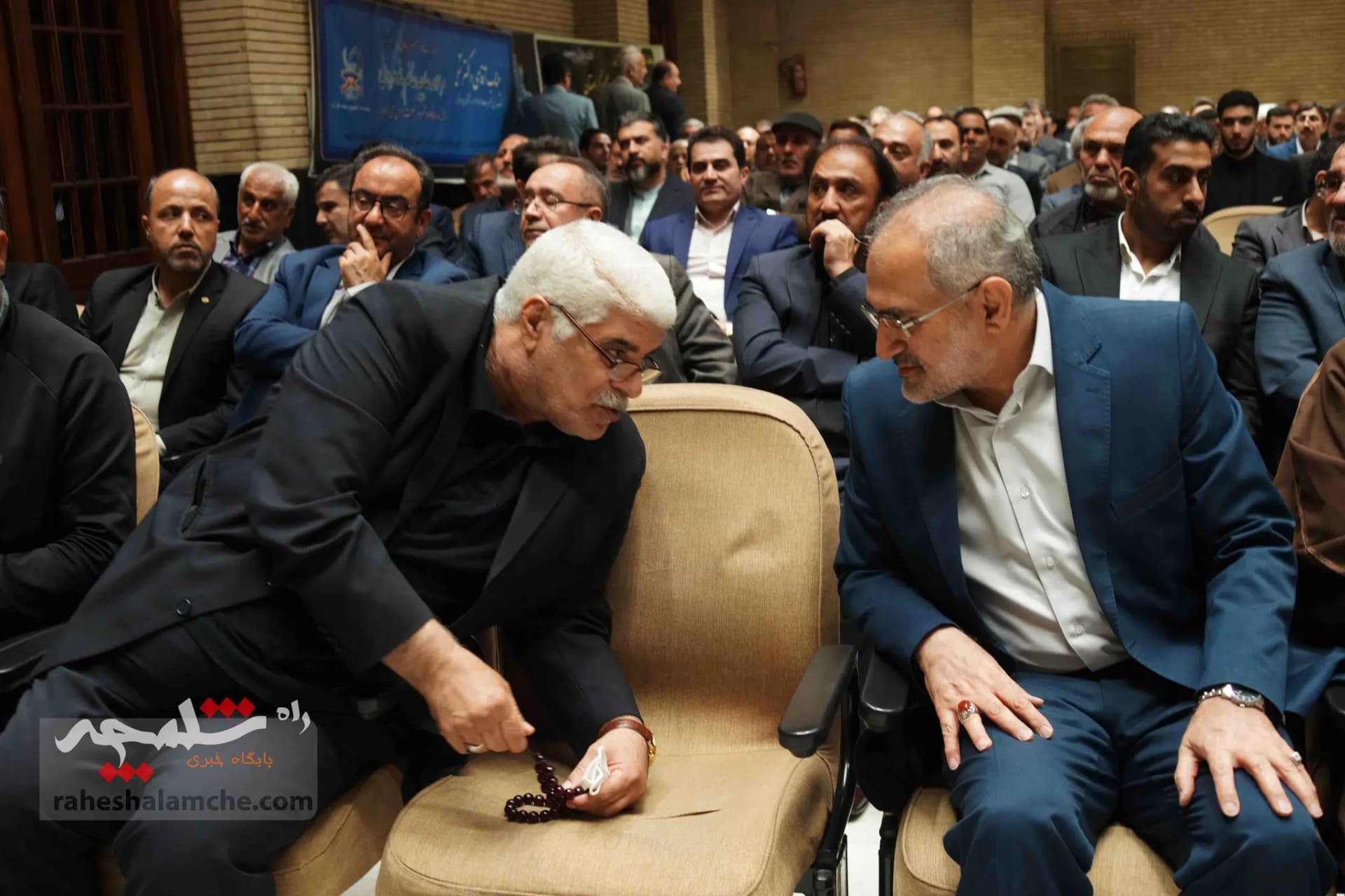 مراسم ختم مادر همسر منوچهر متکی چه خبر بود؟ +تصاویر کامل — تصویر 38