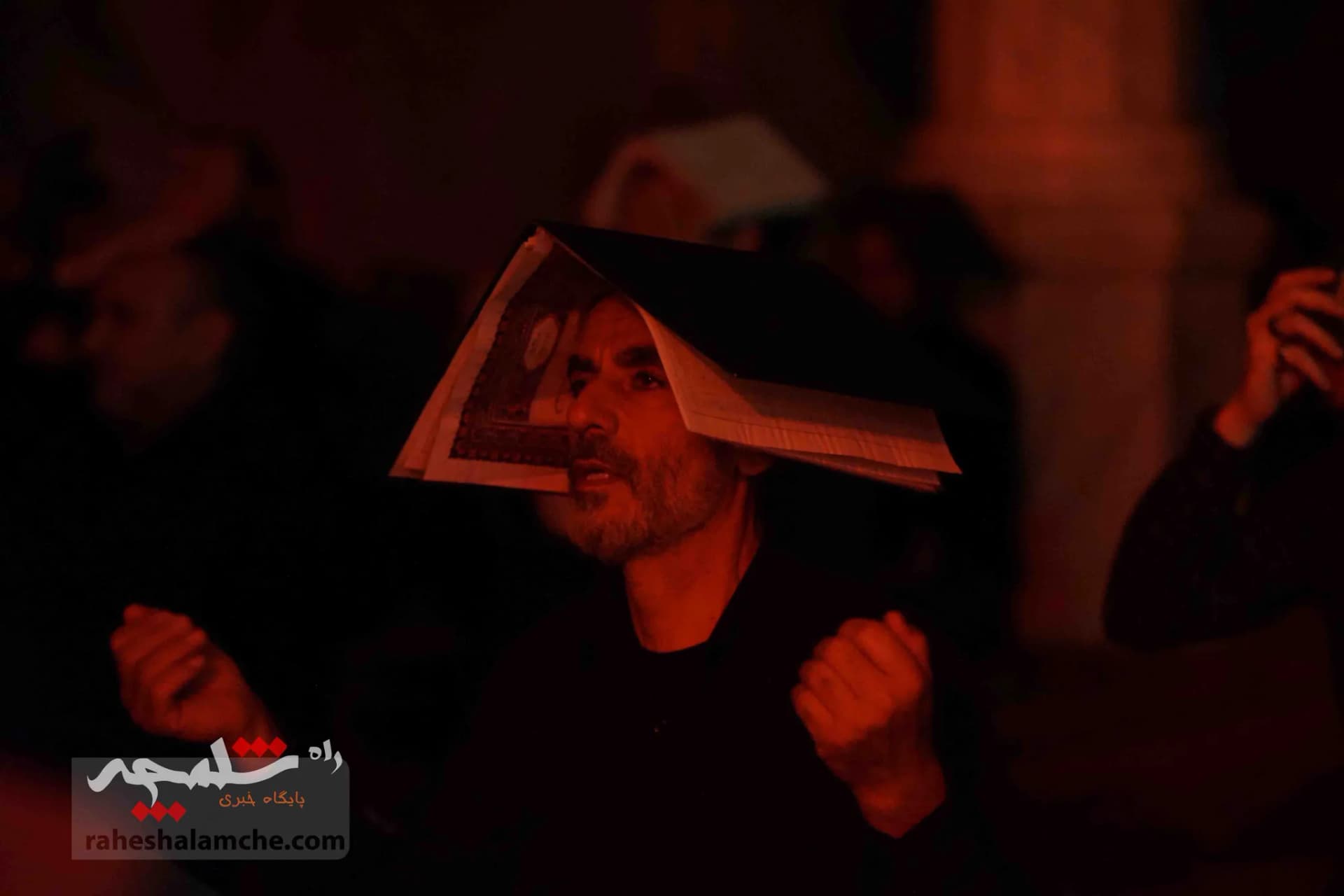 گزارش تصویری مراسم شب قدر و وداع با شهید گمنام در مدرسه عالی شهید مطهری — تصویر 73