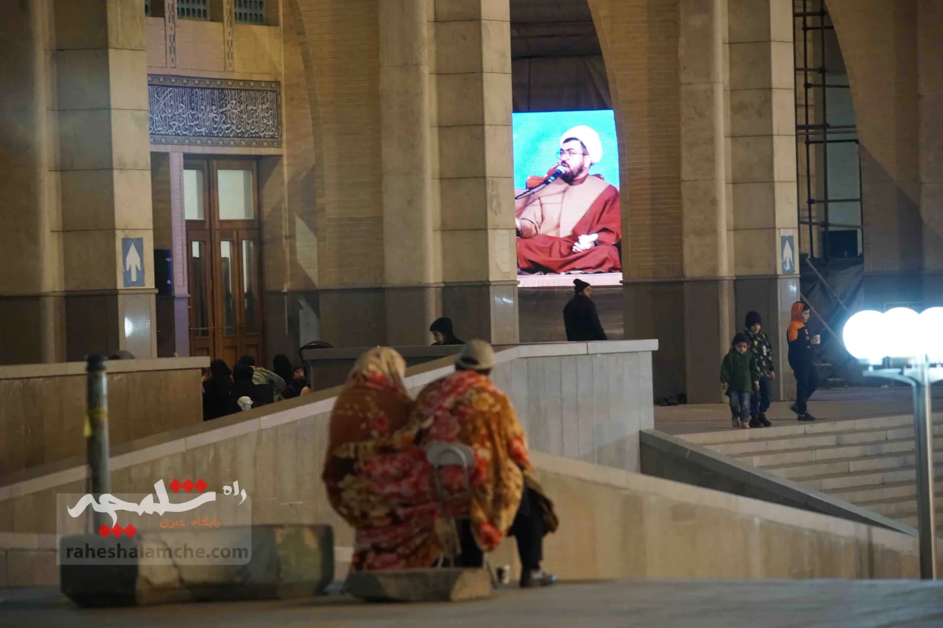 مراسم اولین شب از لیالی قدر برگزار شد — تصویر 55