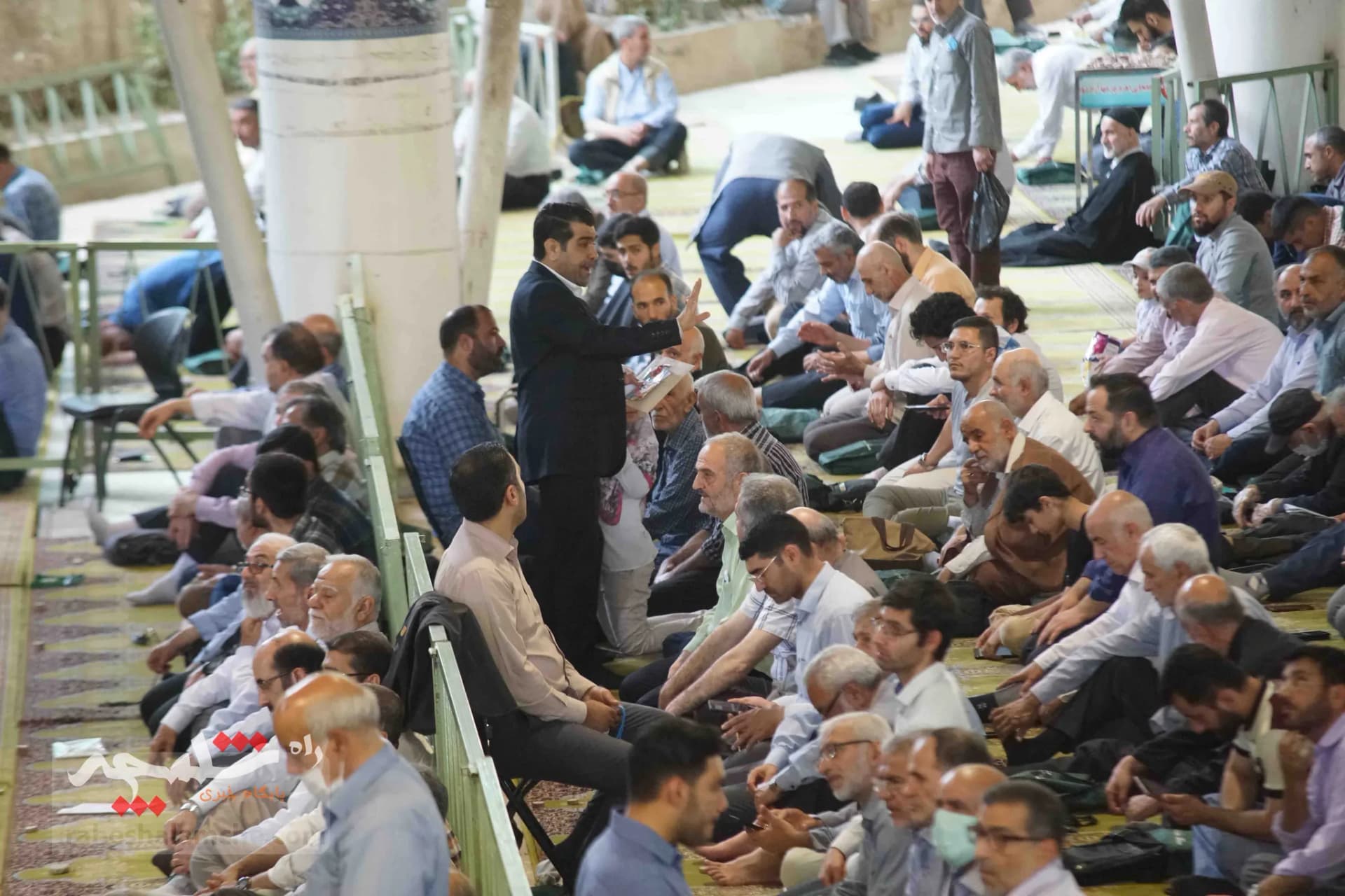 تصاویر امروز نماز جمعه تهران به امامت آیتالله خاتمی — تصویر 8