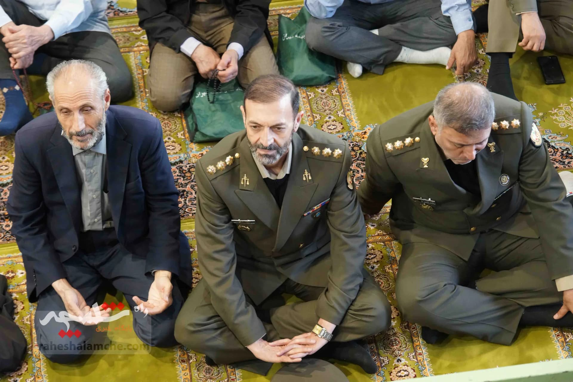 نماز جمعه امروز تهران با حال و هوای روز ارتش +تصاویر — تصویر 24