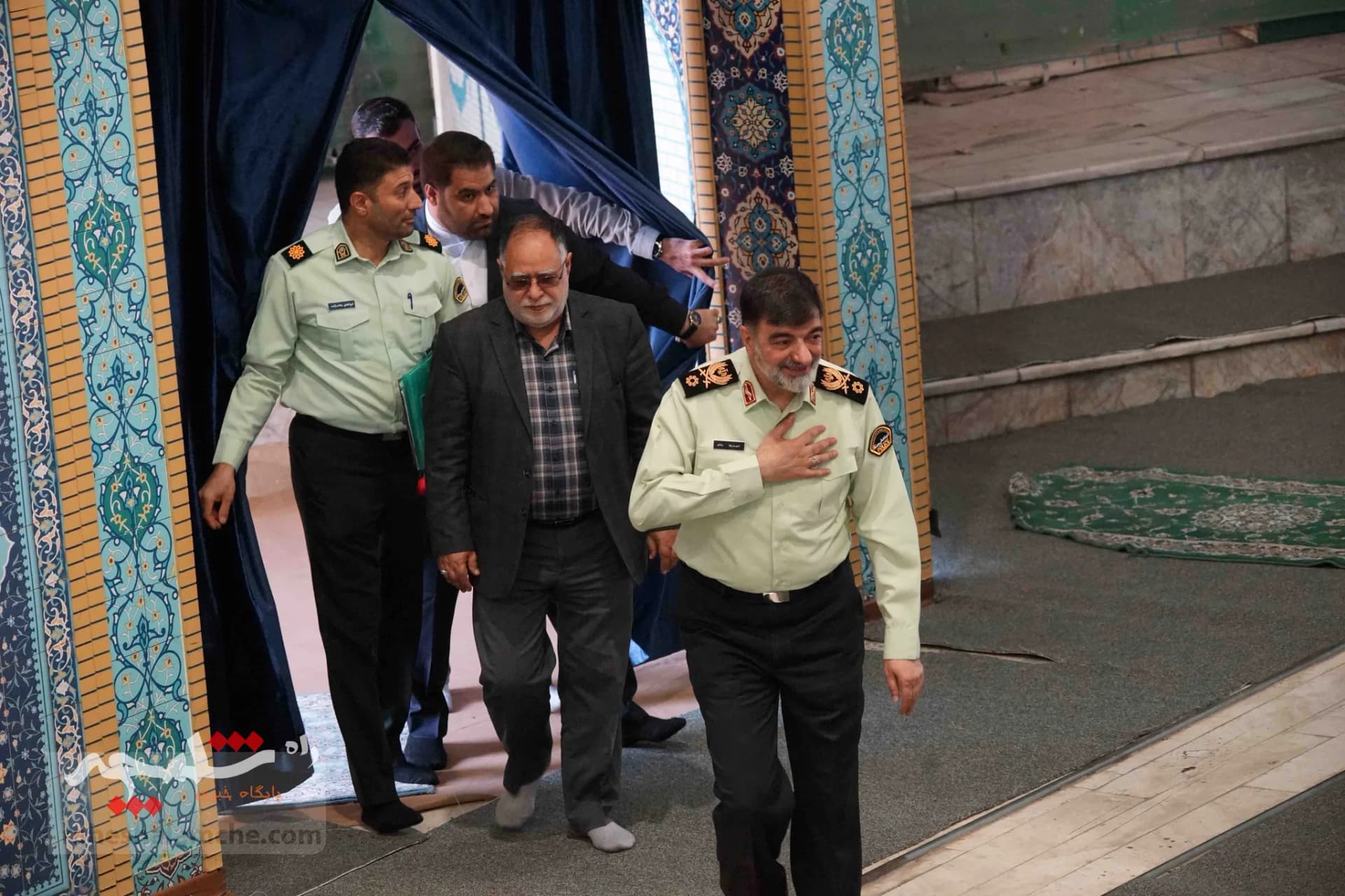 گزارش تصویری نمازجمعه تهران در هفته نیروی انتظامی — تصویر 16