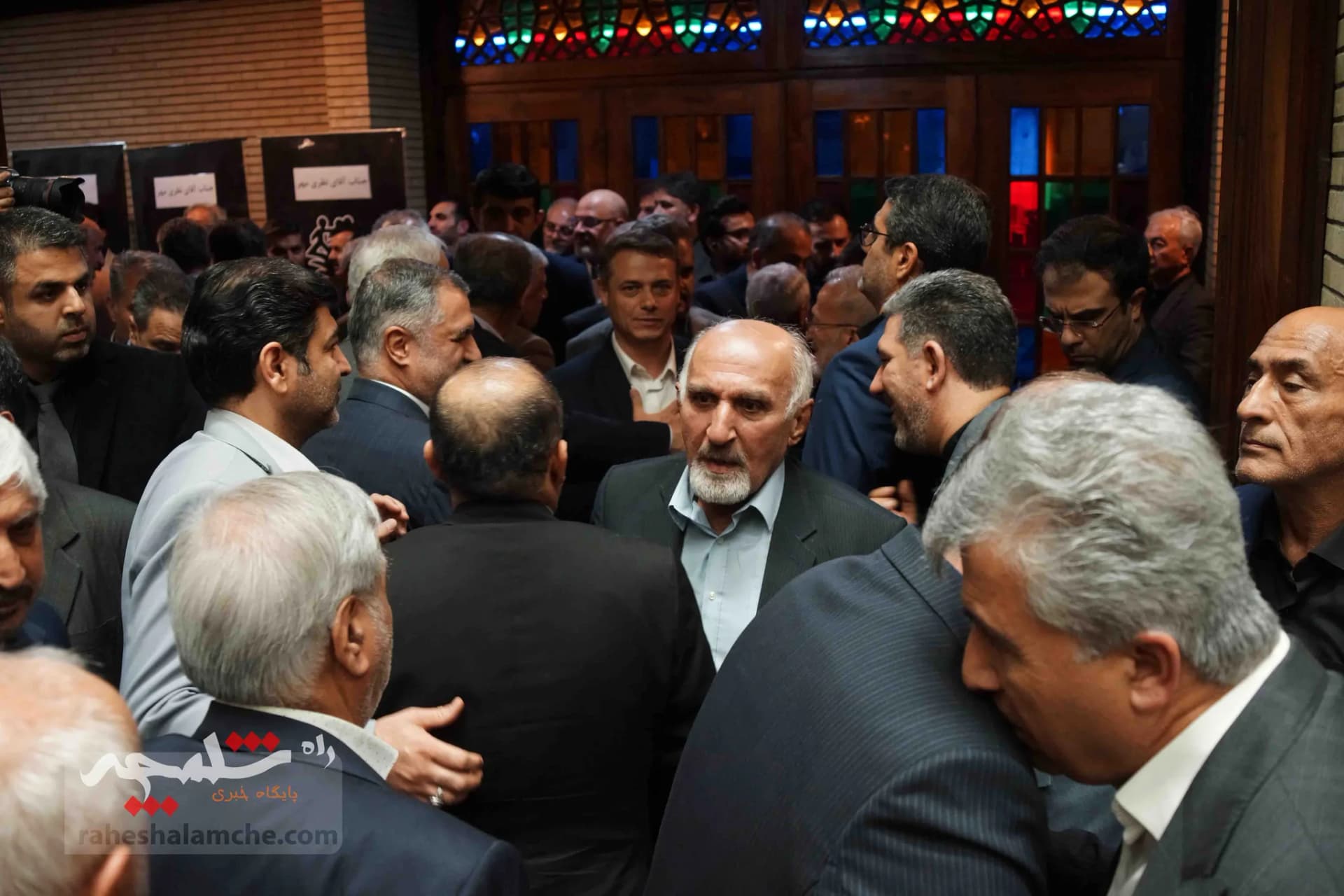 مراسم ختم مادر همسر منوچهر متکی چه خبر بود؟ +تصاویر کامل — تصویر 87