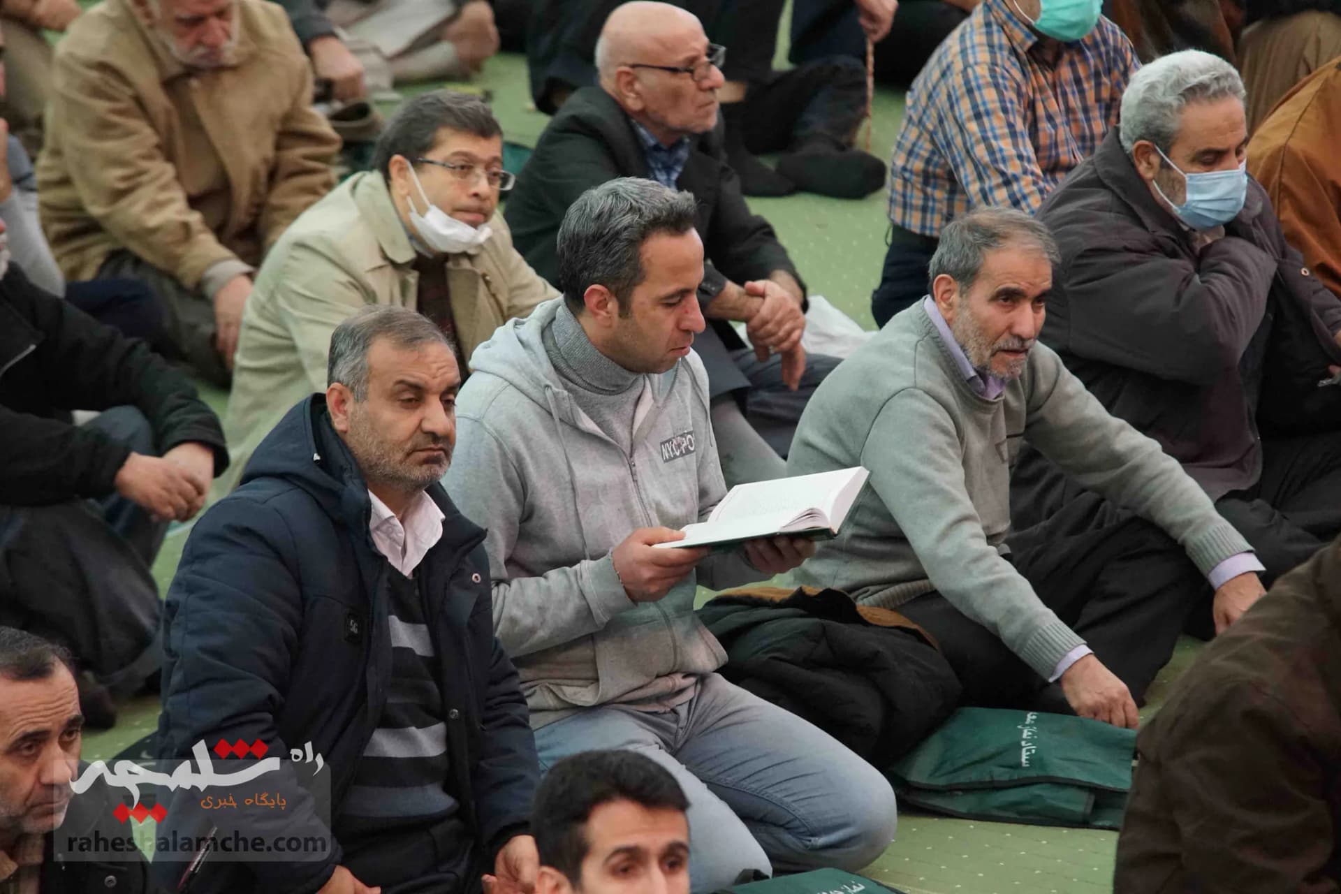 حضور پررنگ جوانان و نوجوانان در نماز جمعه تهران +تصاویر — تصویر 5