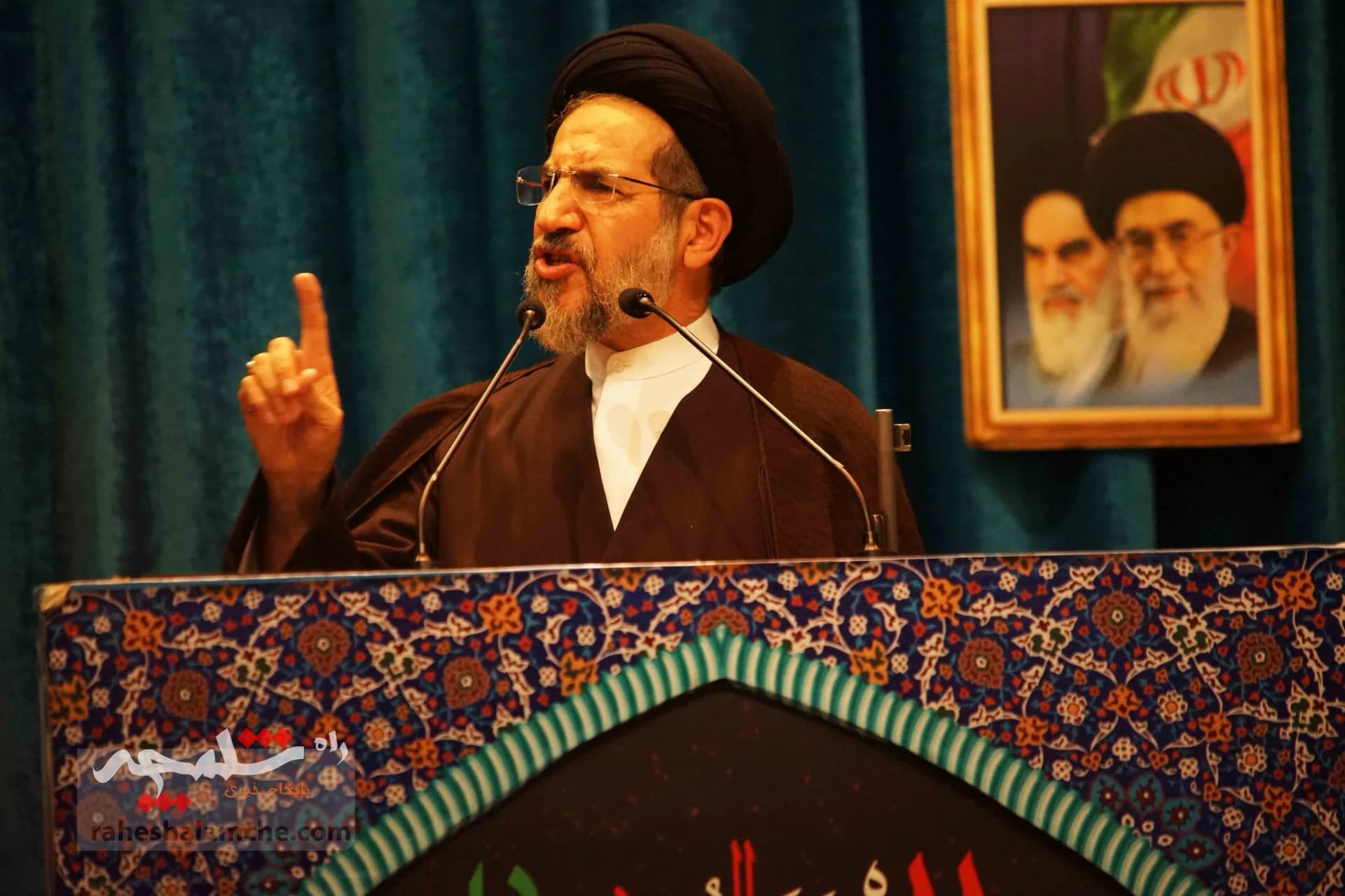 نماز جمعه امروز تهران( 17 شهریور 1402) برگزار شد +تصاویر — تصویر 35