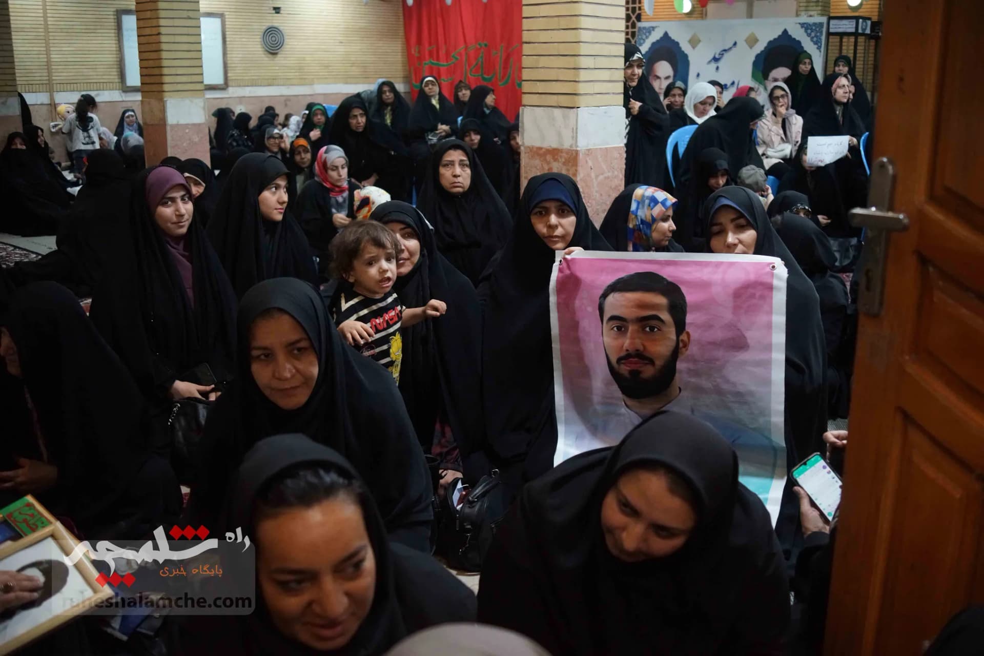 دیدار مردمی زاکانی در مسجد ابوذر تهران +تصاویر — تصویر 1