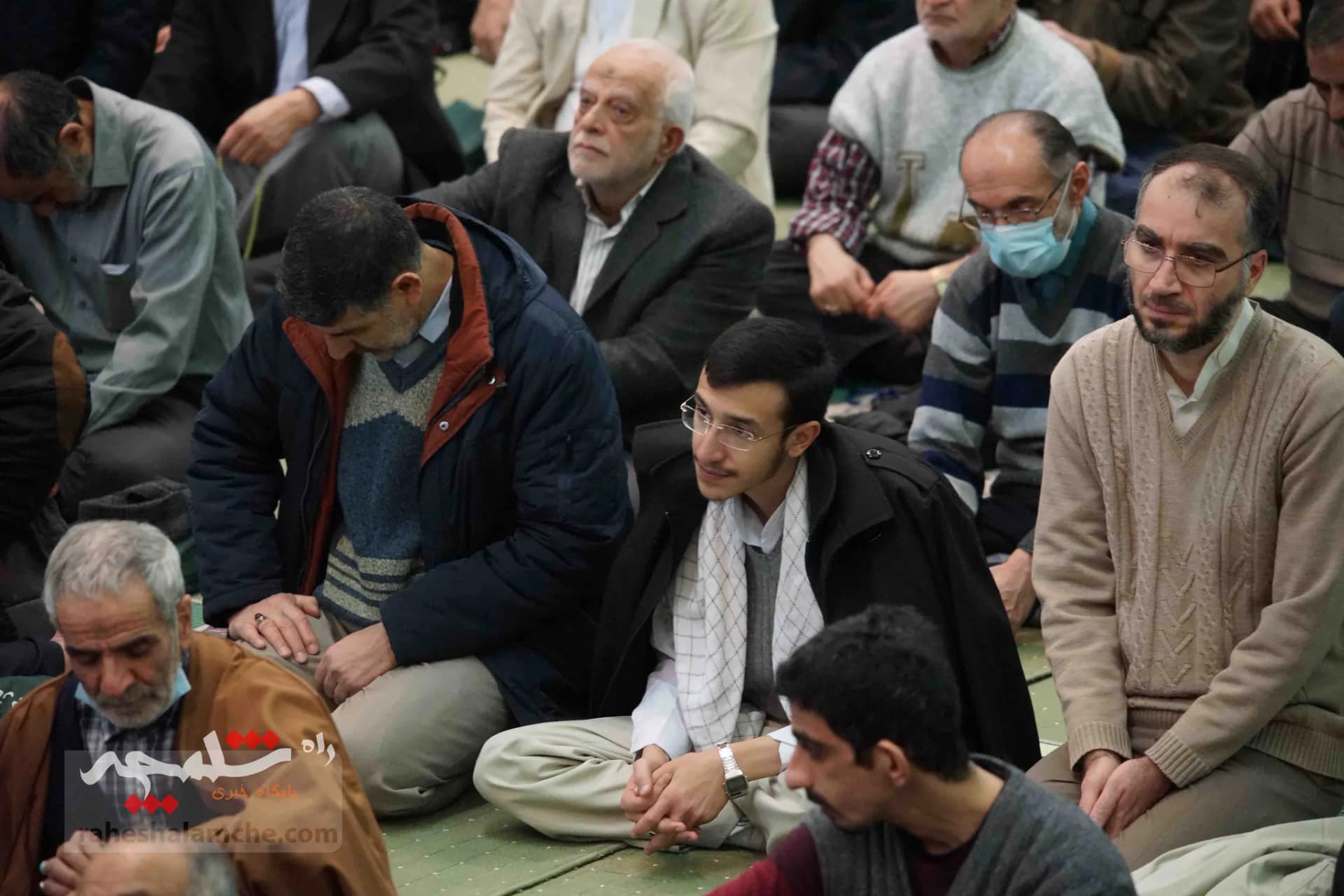 حضور پررنگ جوانان و نوجوانان در نماز جمعه تهران +تصاویر — تصویر 29