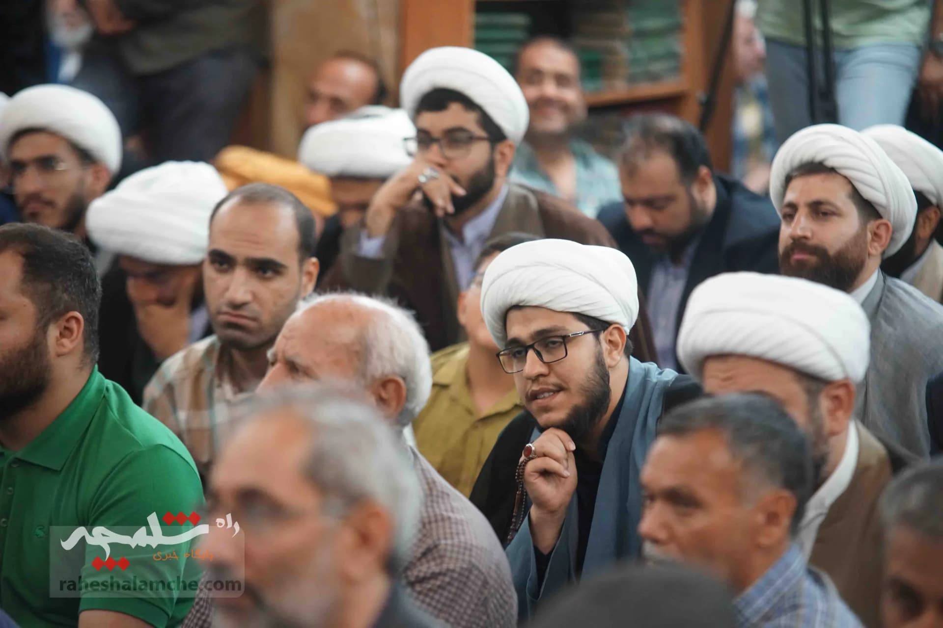 دیدار مردمی زاکانی در مسجد ابوذر تهران +تصاویر — تصویر 43