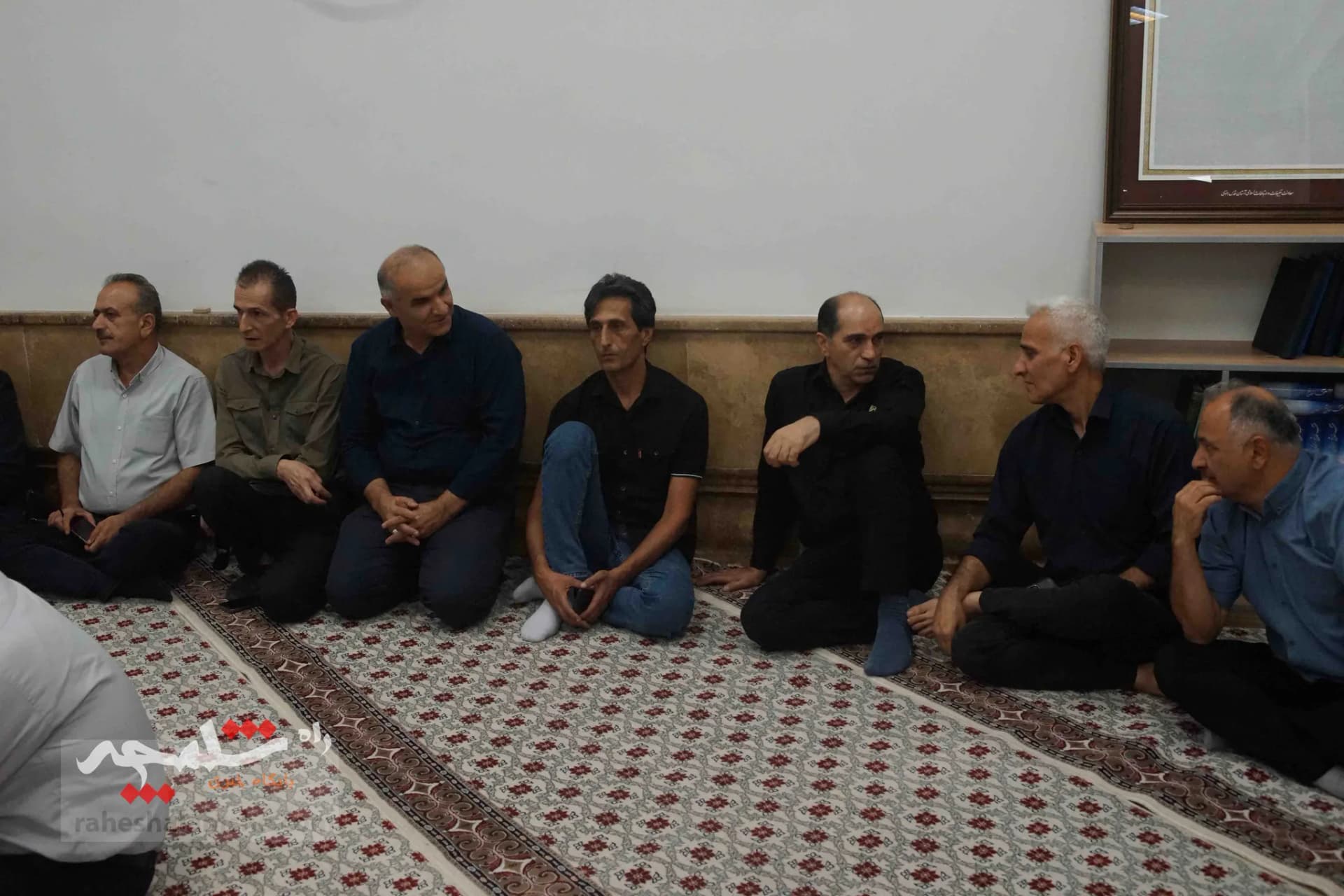 برگزاری مراسم ترحیم زندهیاد «حسین کنفی» در حوزه هنری +تصاویر — تصویر 10