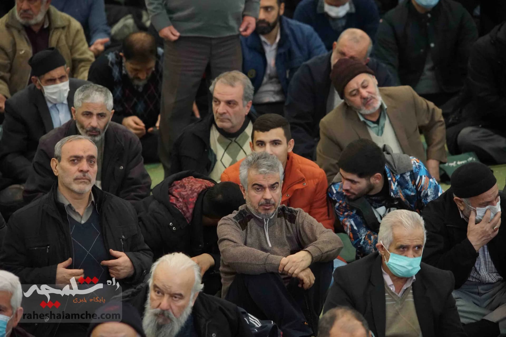 حضور پررنگ جوانان و نوجوانان در نماز جمعه تهران +تصاویر — تصویر 42