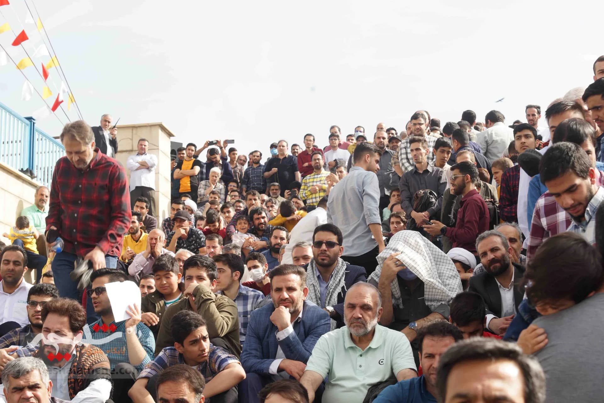 تصاویر اختصاصی راه شلمچه از بزرگترین نماز عید فطر در مصلی تهران — تصویر 53
