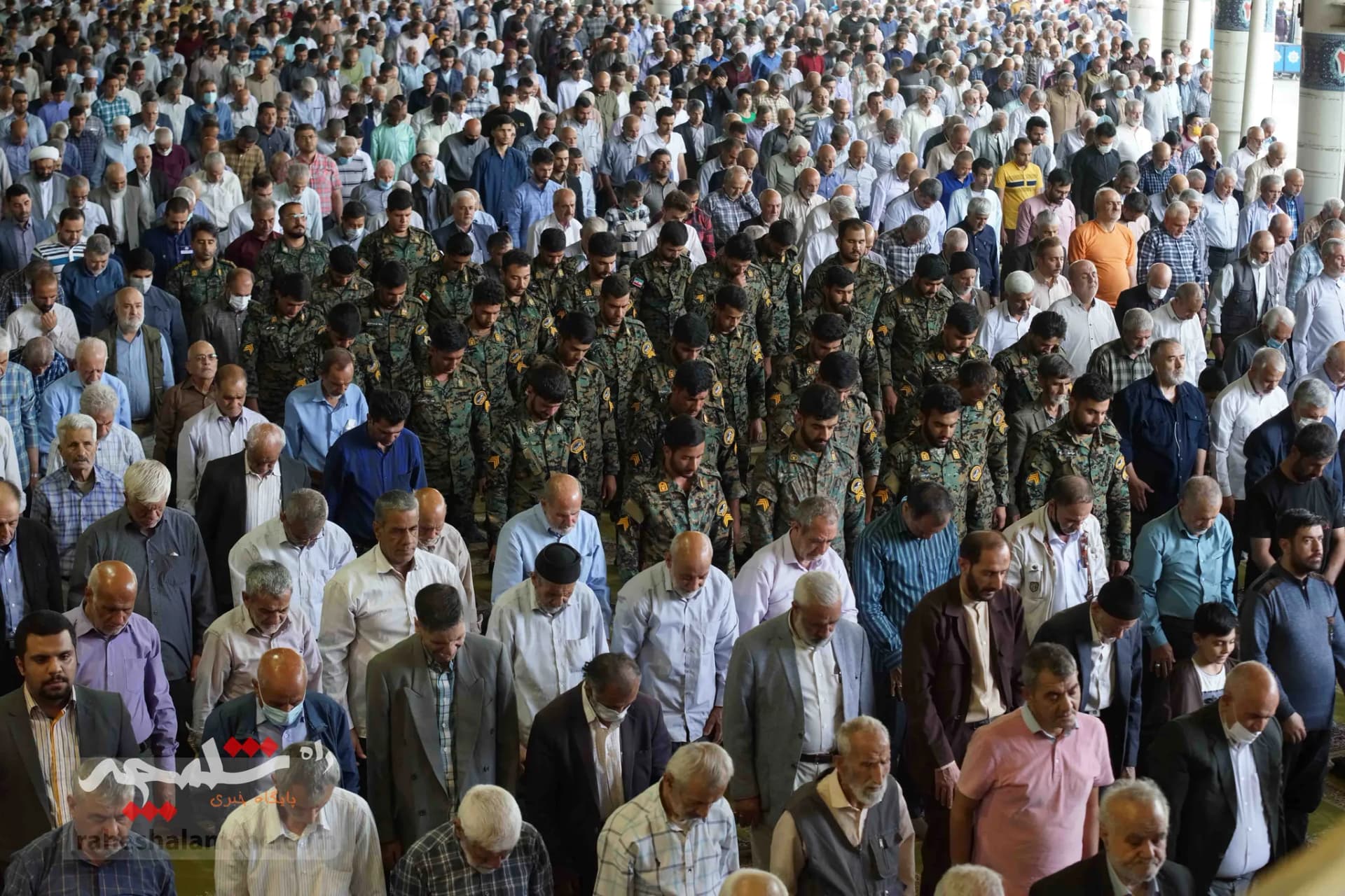 نمازجمعه امروز تهران(22 اردیبهشت) در دانشگاه تهران برگزار شد +تصاویر — تصویر 38