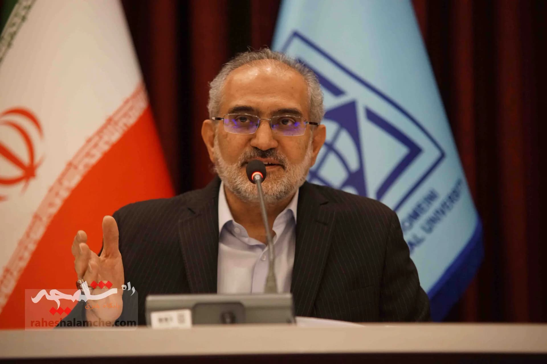 برگزاری همایش«مقاومت و جهان آینده» با حضور معاون رئیسجمهور در قزوین +تصاویر — تصویر 39