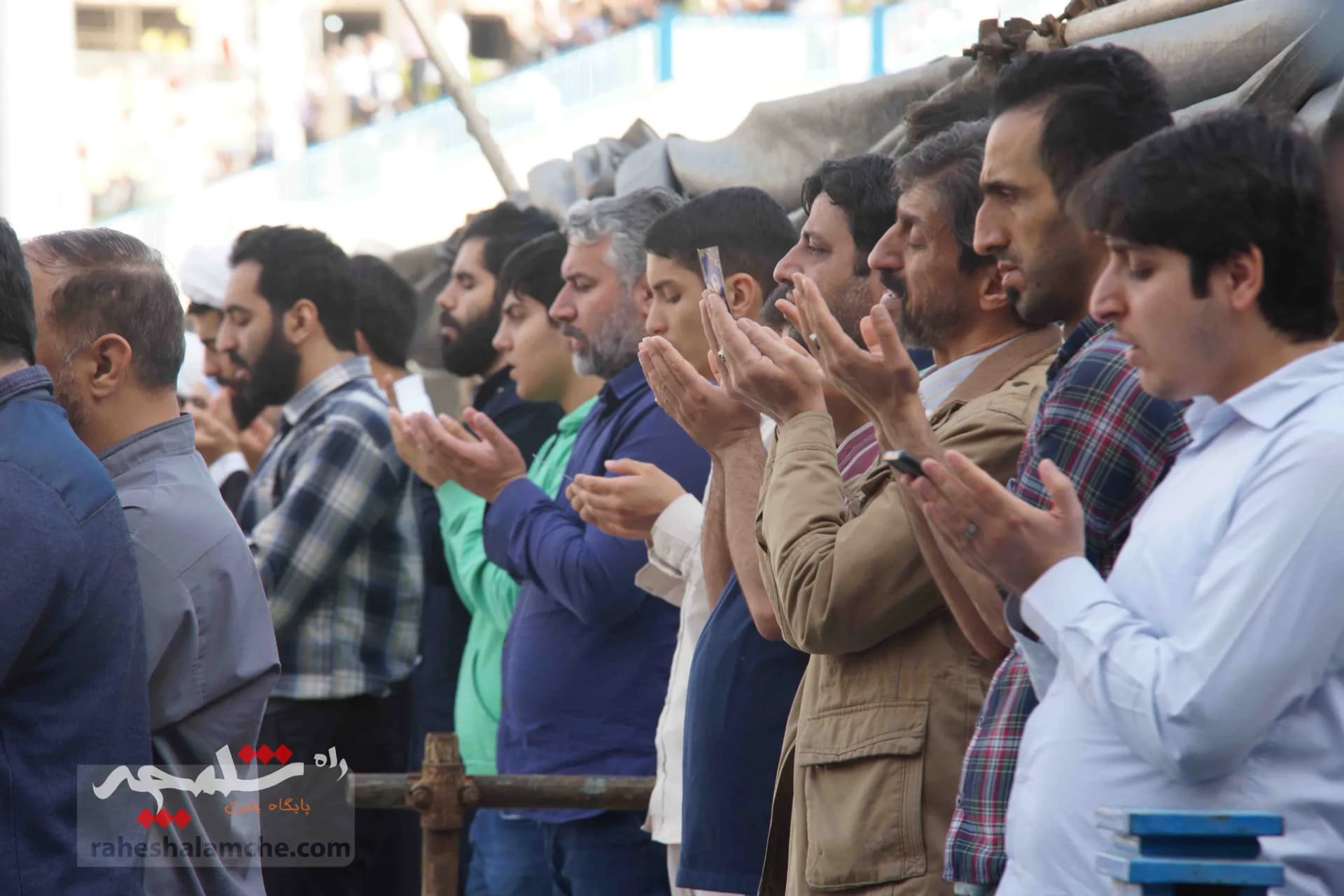 تصاویر اختصاصی راه شلمچه از بزرگترین نماز عید فطر در مصلی تهران — تصویر 28