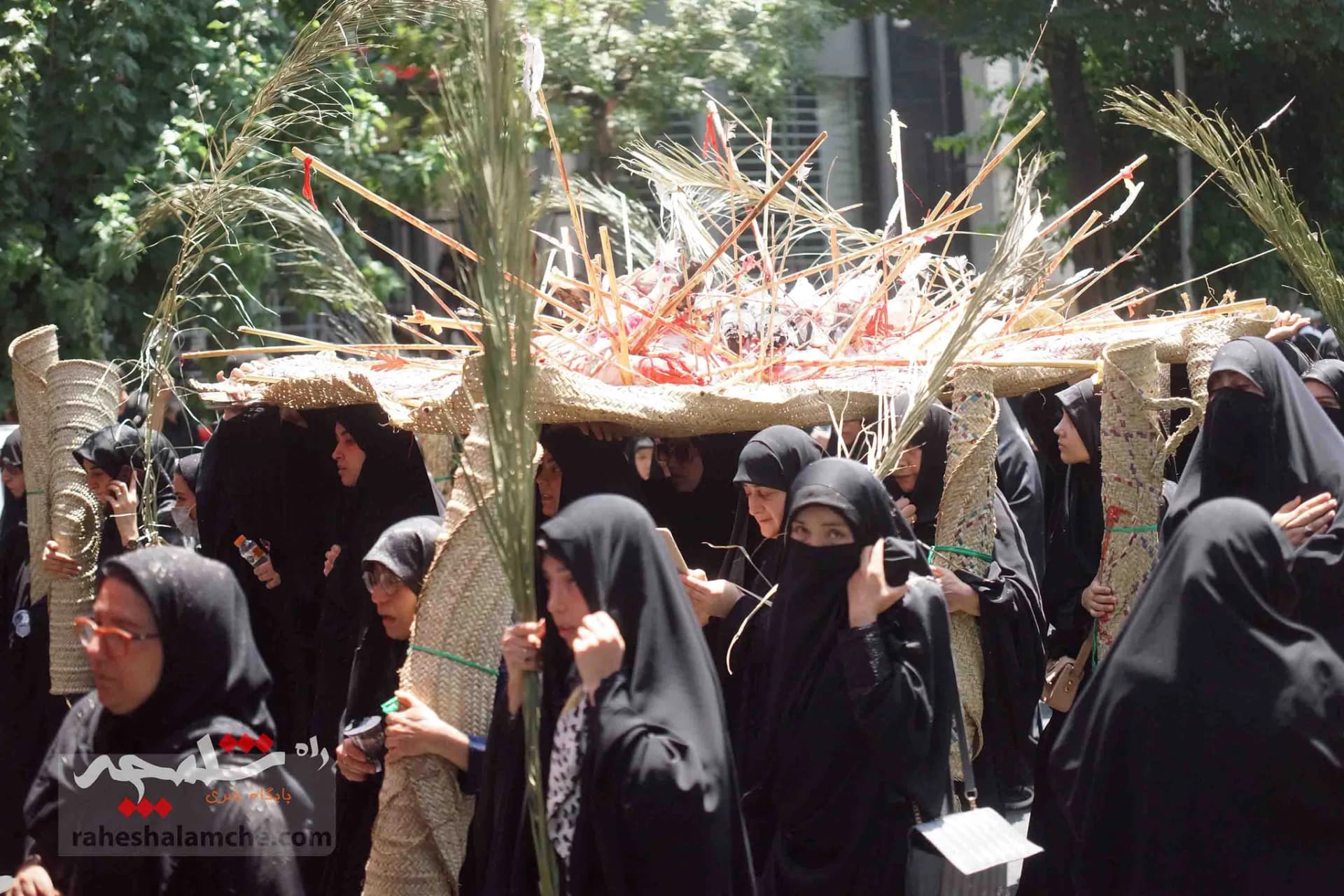 عزاداری خاص در تهران +تصاویر — تصویر 37