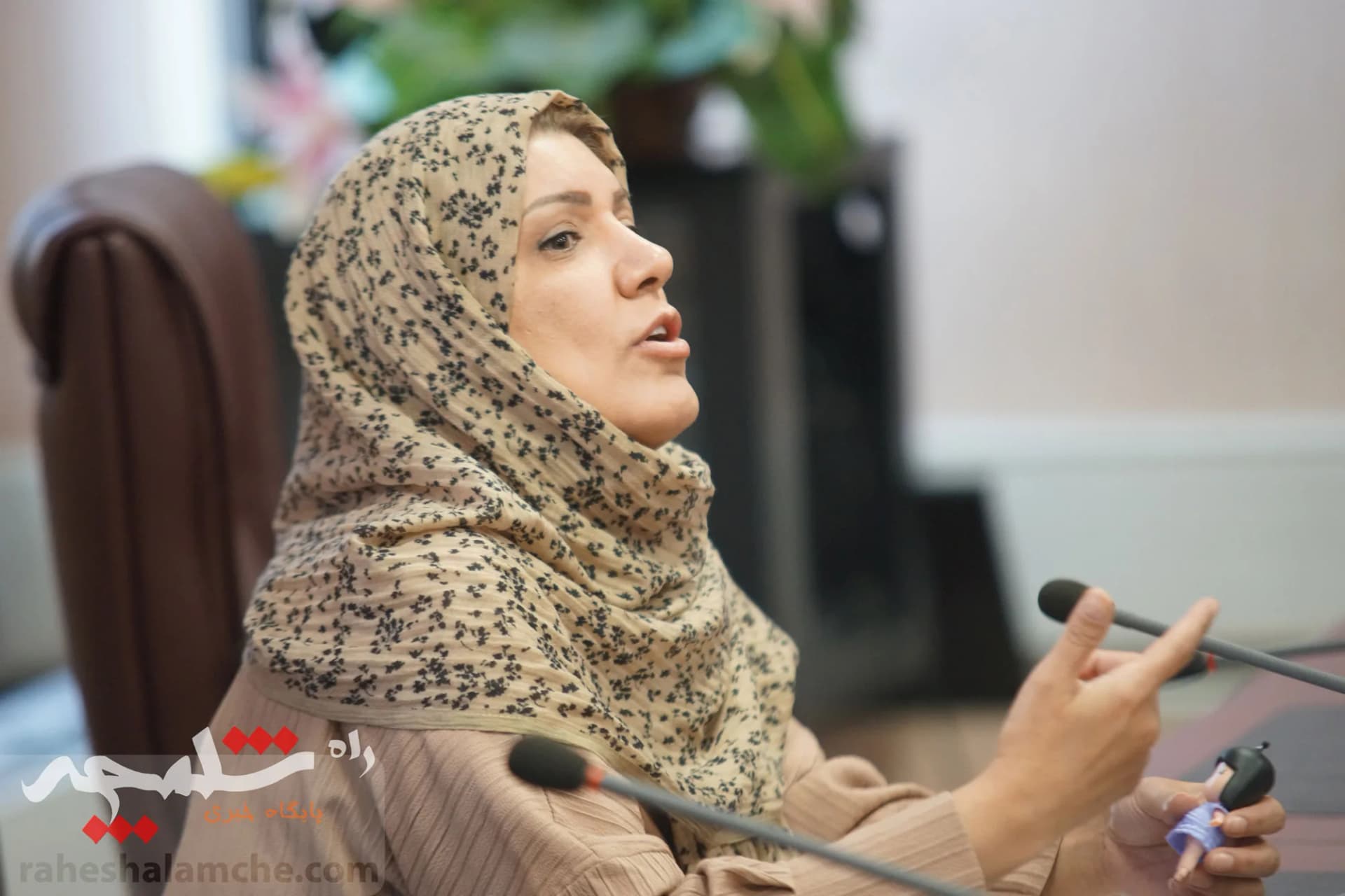 دیدار عیدانه معاون پارلمانی رئیسجمهور با خبرنگاران +تصاویر — تصویر 25