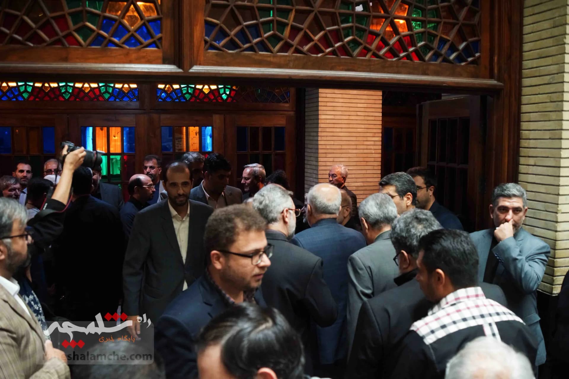 مراسم ختم مادر همسر منوچهر متکی چه خبر بود؟ +تصاویر کامل — تصویر 86