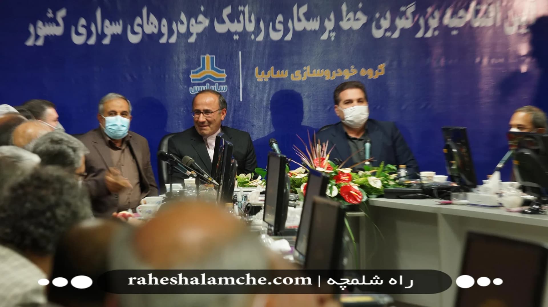 افتتاح بزرگترین خط پرس رباتیک بدنه خودرو کشور با حضور عضو هیئت رئیسه مجلس +تصاویر — تصویر 22