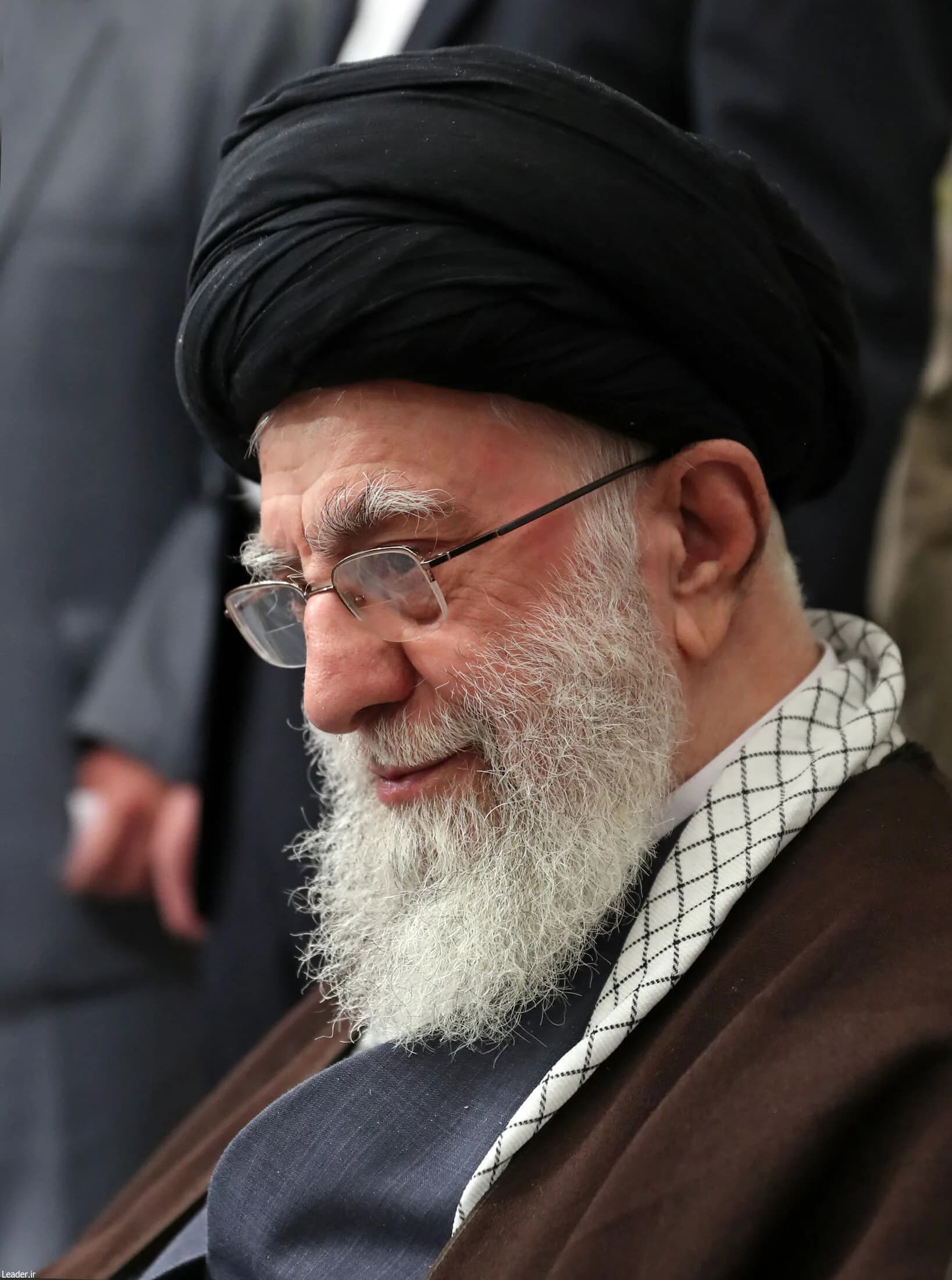 دیدار شاعران با رهبر انقلاب +تصاویر2 — تصویر 19