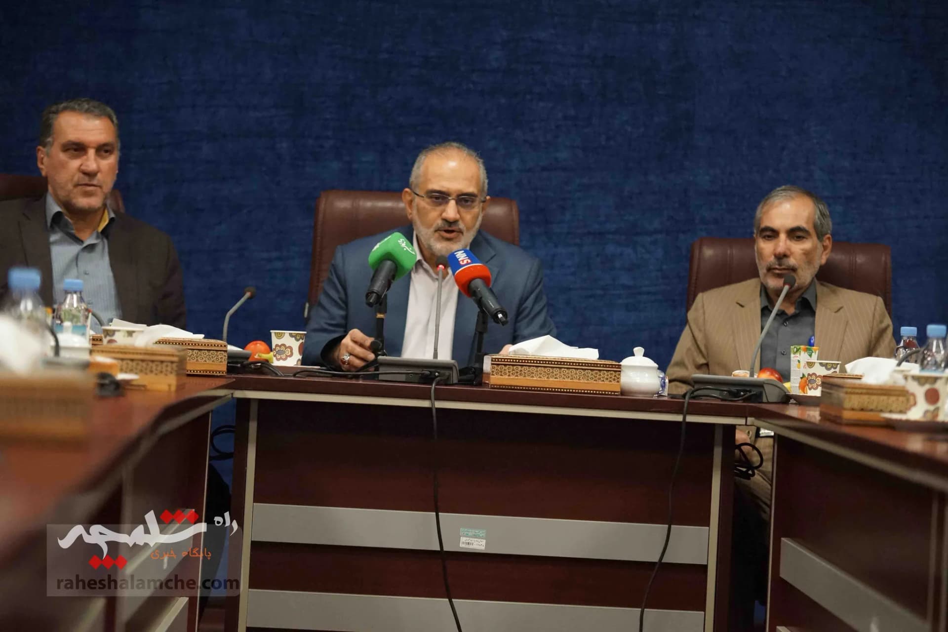 مراسم دیدار و تجلیل سیدمحمد حسینی از خبرنگاران +تصاویر — تصویر 8