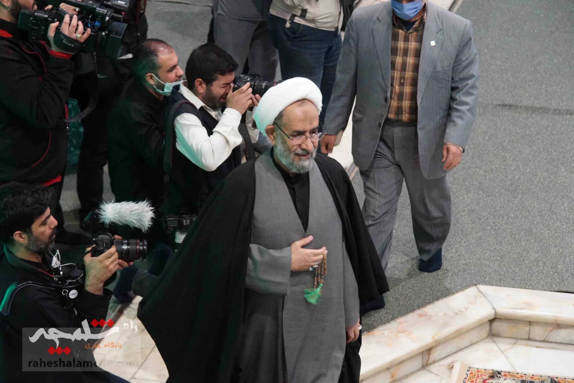 گزارش تصویری حاشیههای نمازجمعه امروز تهران در روز قدس — تصویر 24