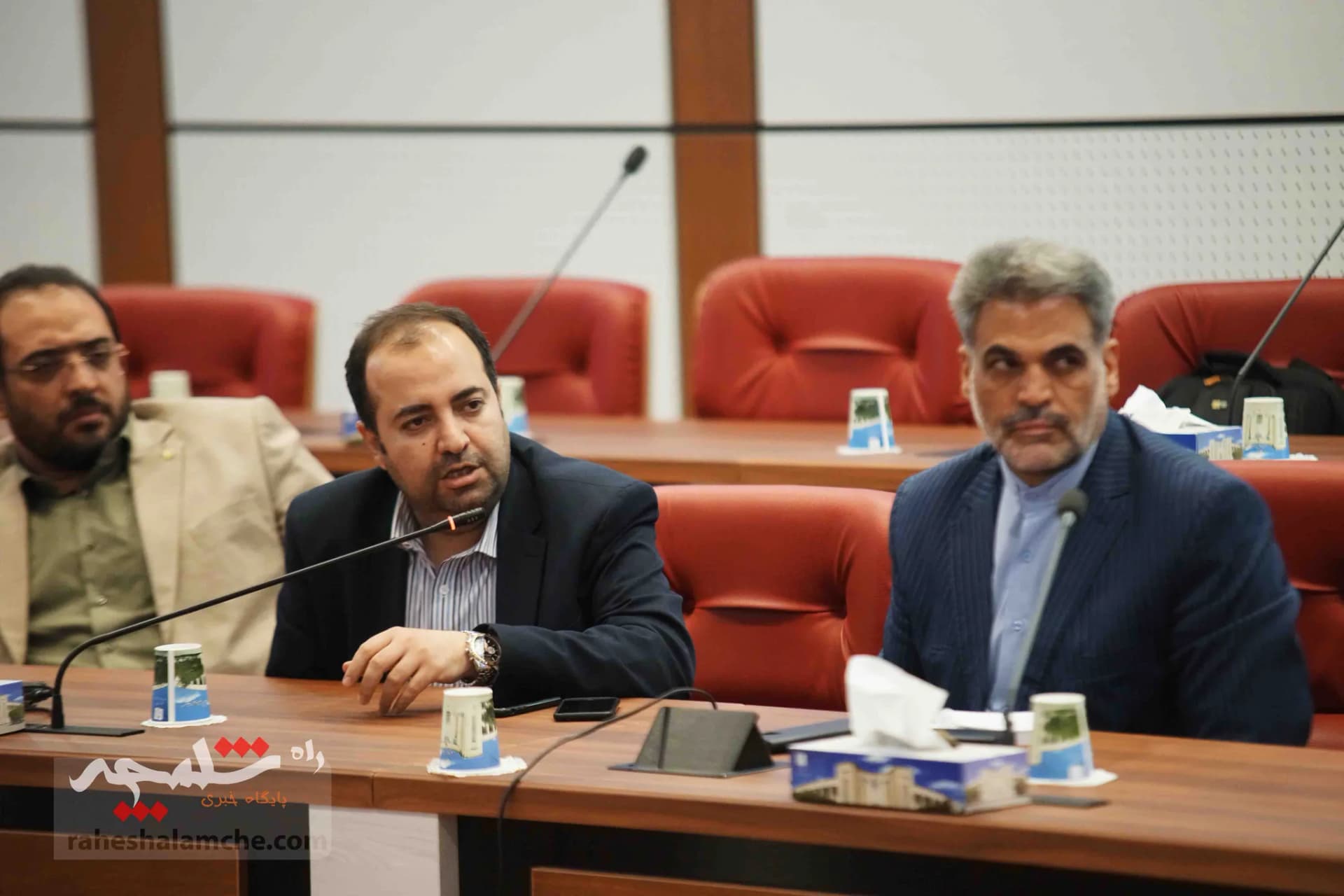 پانزدهمین نشست شورای مرکزی جمعیت اعتلای نهادهای مردمی انقلاب اسلامی +تصاویر — تصویر 11