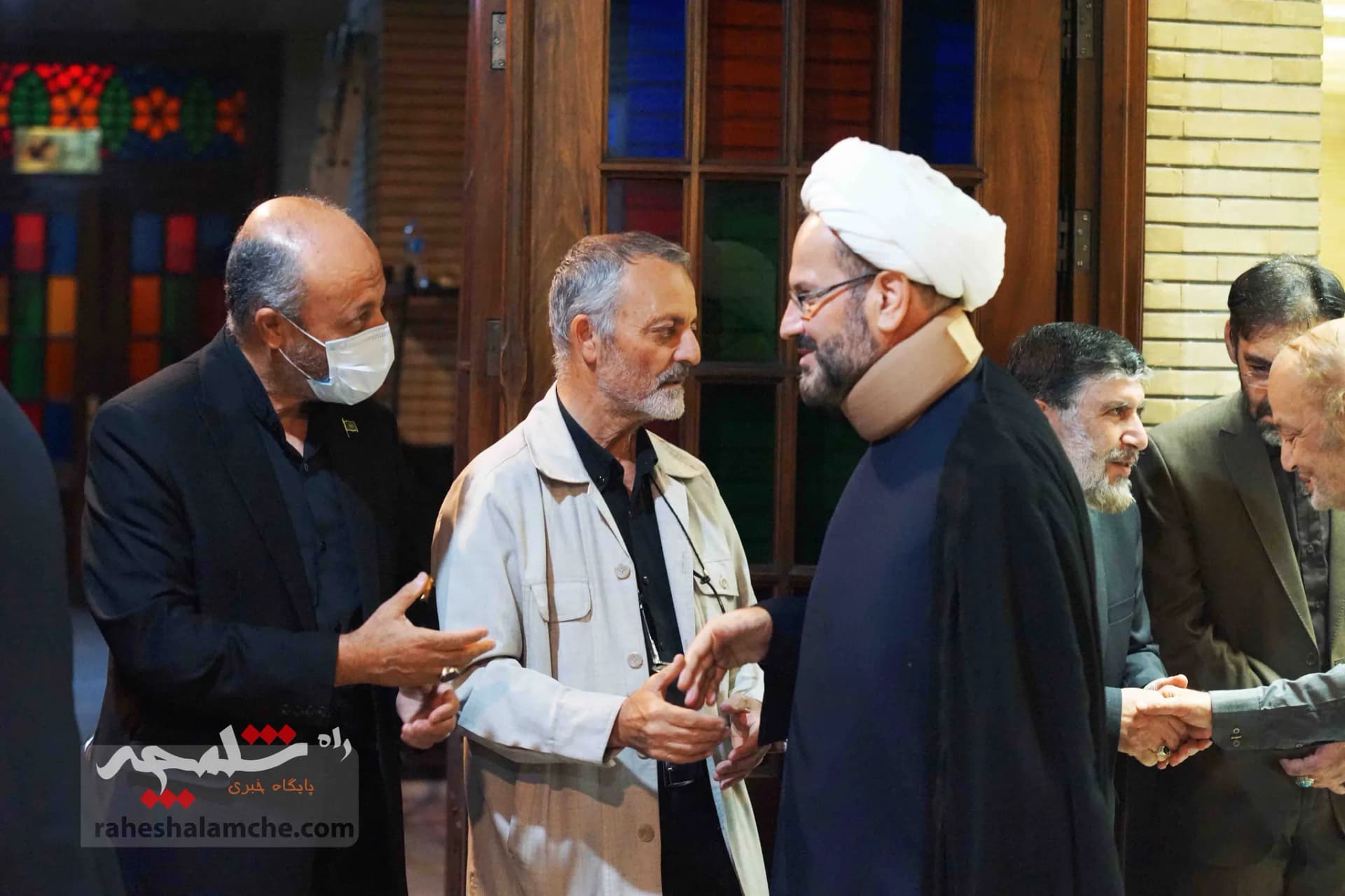 همه شخصیتهایی که در مراسم ختم مادر زریبافان شرکت کرده بودند +تصاویر — تصویر 7