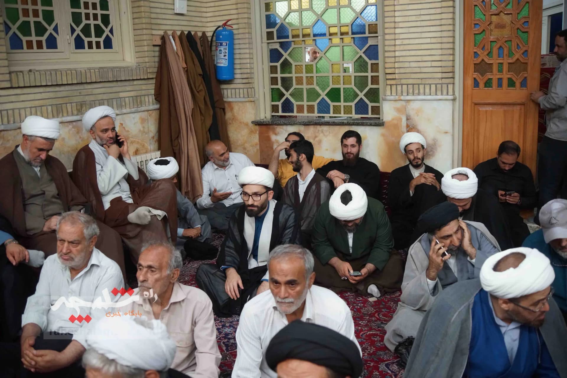دیدار مردمی زاکانی در مسجد ابوذر تهران +تصاویر — تصویر 6